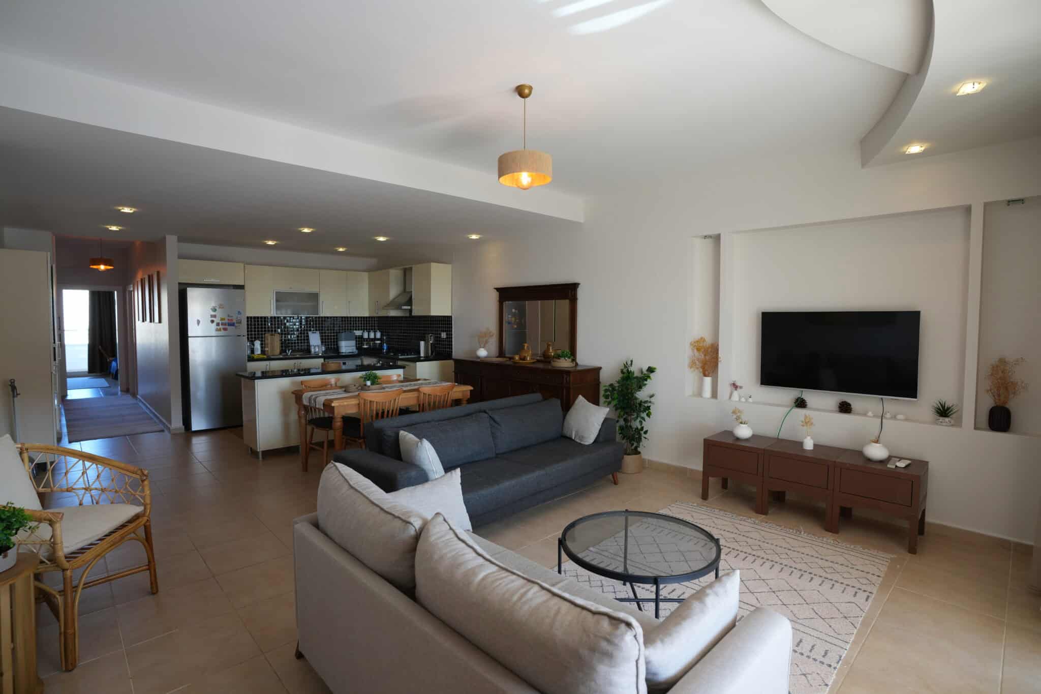 Mersin Erdemli Queenaba Site Sea Front 2+1 Apartment For Sale