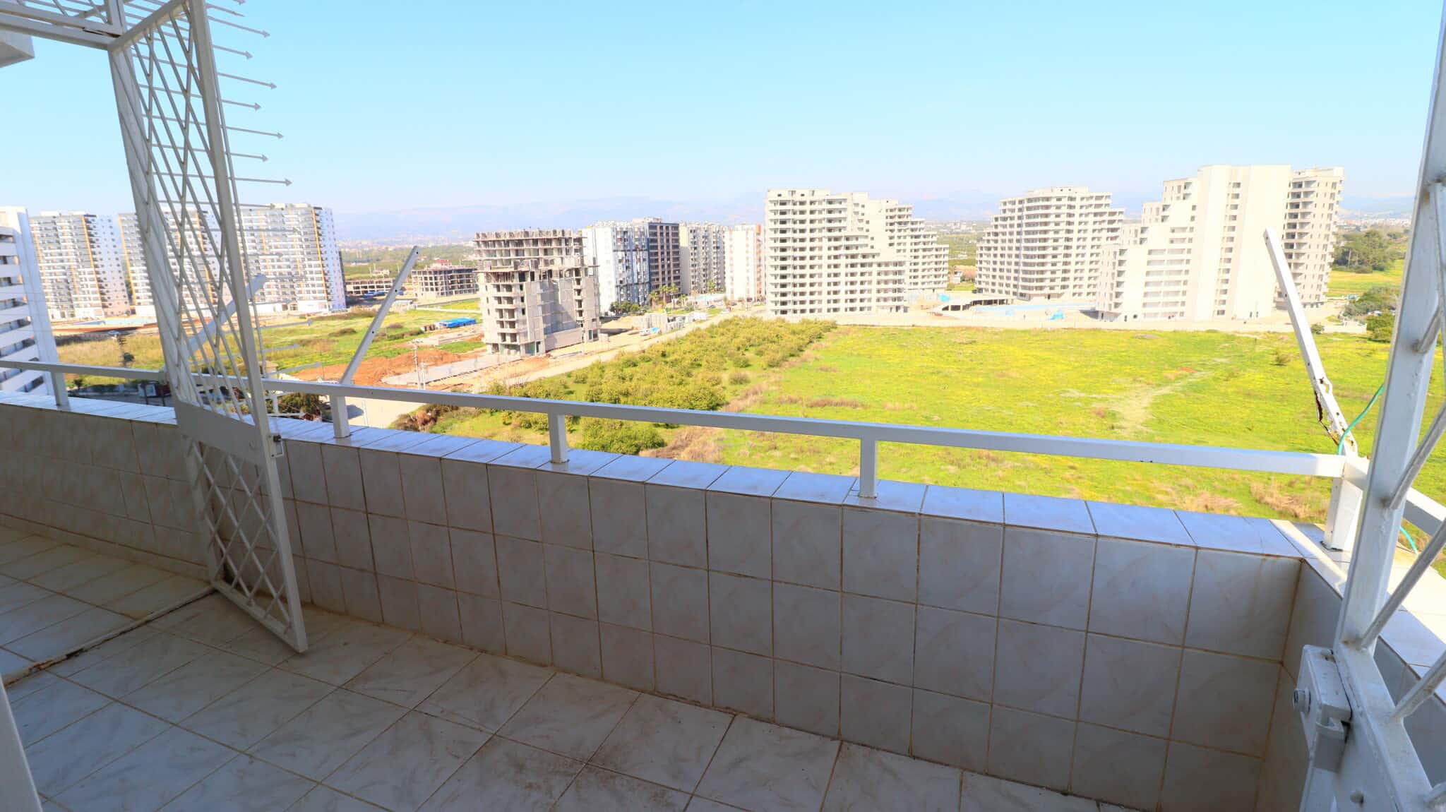 Mersin Erdemli Tömük Öner Sitesi 2+1 Satılık Dubleks Daire