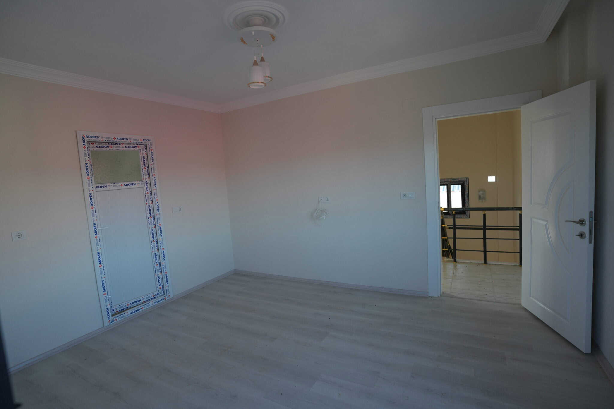 Mersin Erdemli Avgadı Plateau 4+1 200 м2 Двухуровневая вилла на продажу