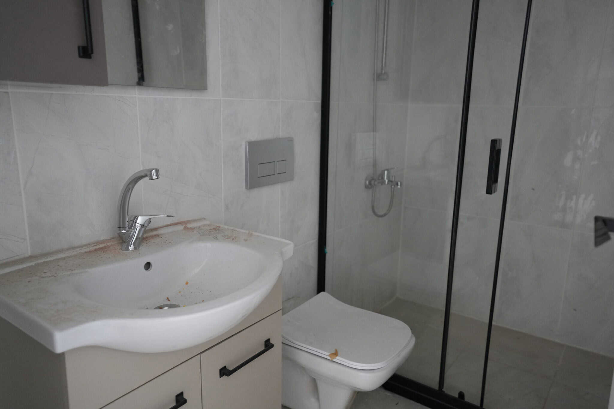 Mersin Erdemli Kocahasanlı Kiralık 2+1 Denize Yakın Sıfır Daire