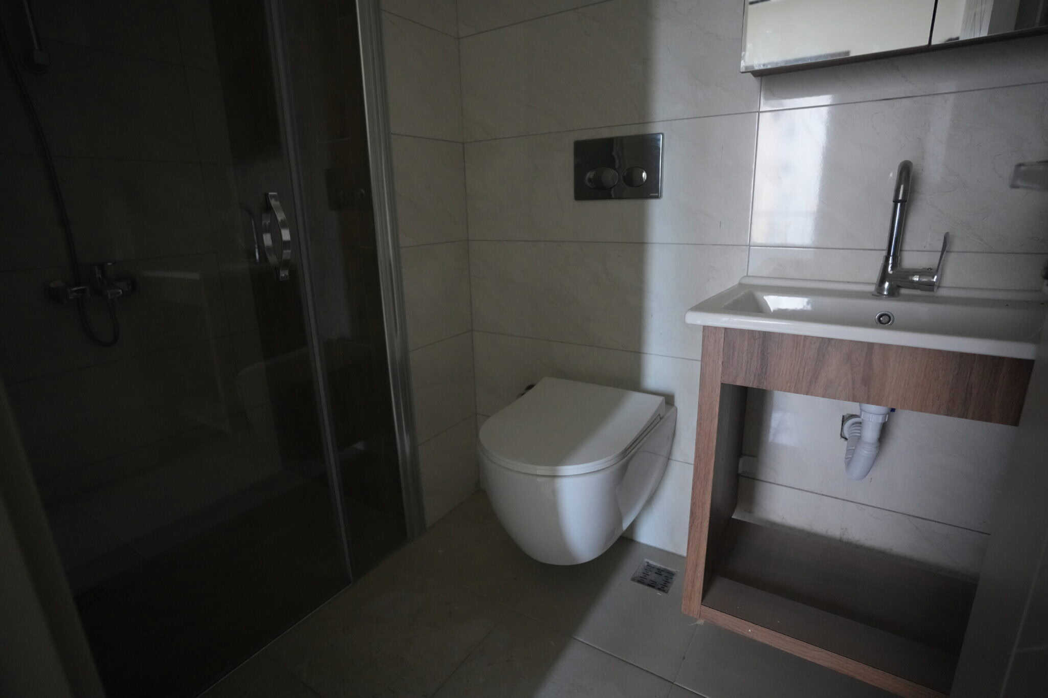 Mersin Erdemli Arpaçbahşiş Özgün Royal 1+1  Havuz Cepheli  Satılık Daire