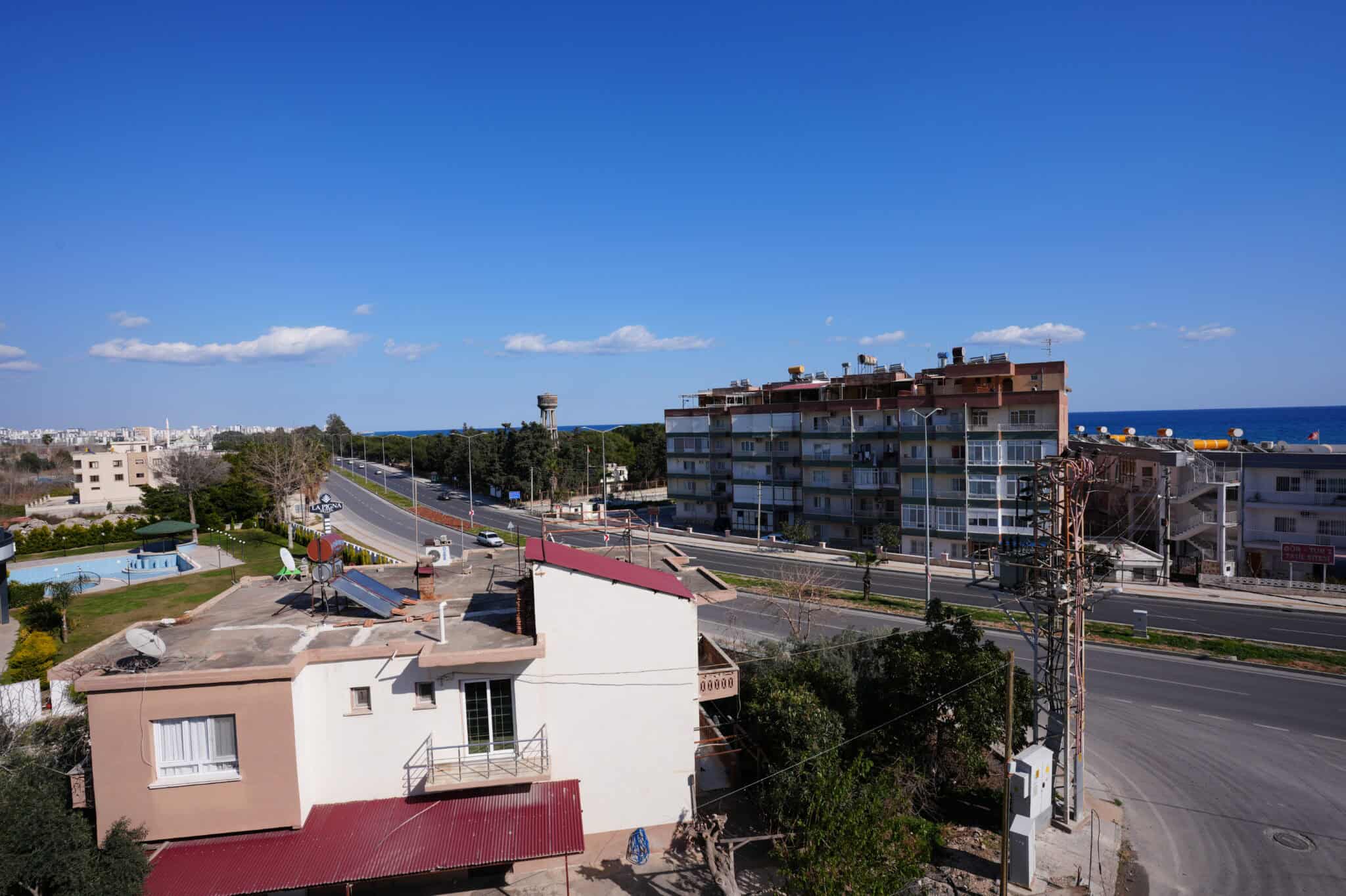 Mersin Erdemli Kocahasanlı Satılık 1+1 Uygun  Daire