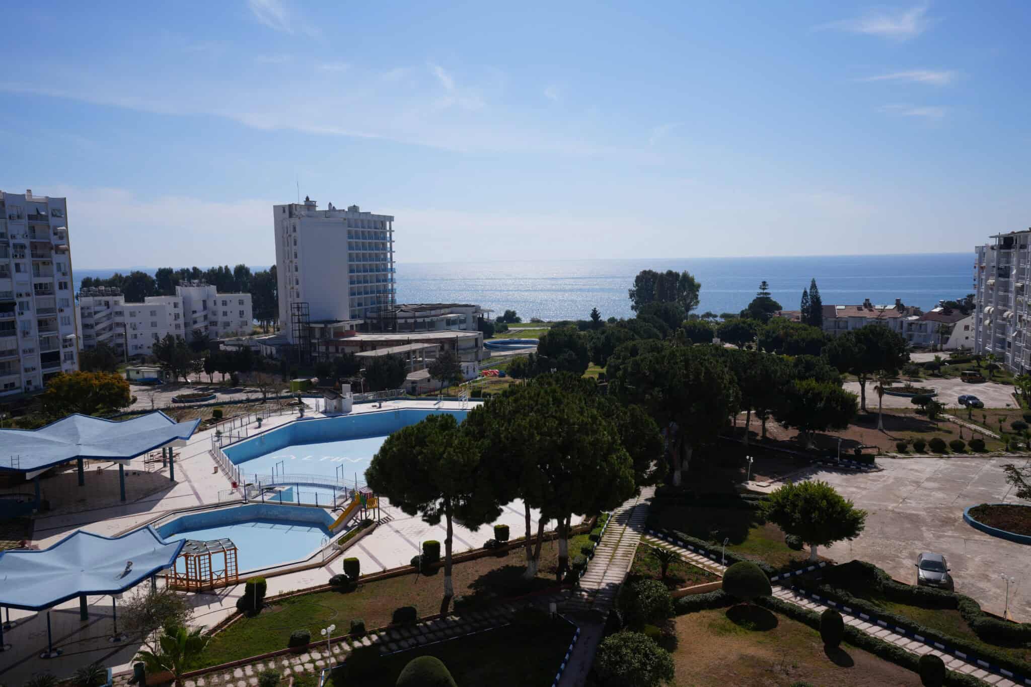 Mersin Erdemli Tömük AltınSahil Sitesi Eşyalı Satılık 3+1 Bakımlı Daire