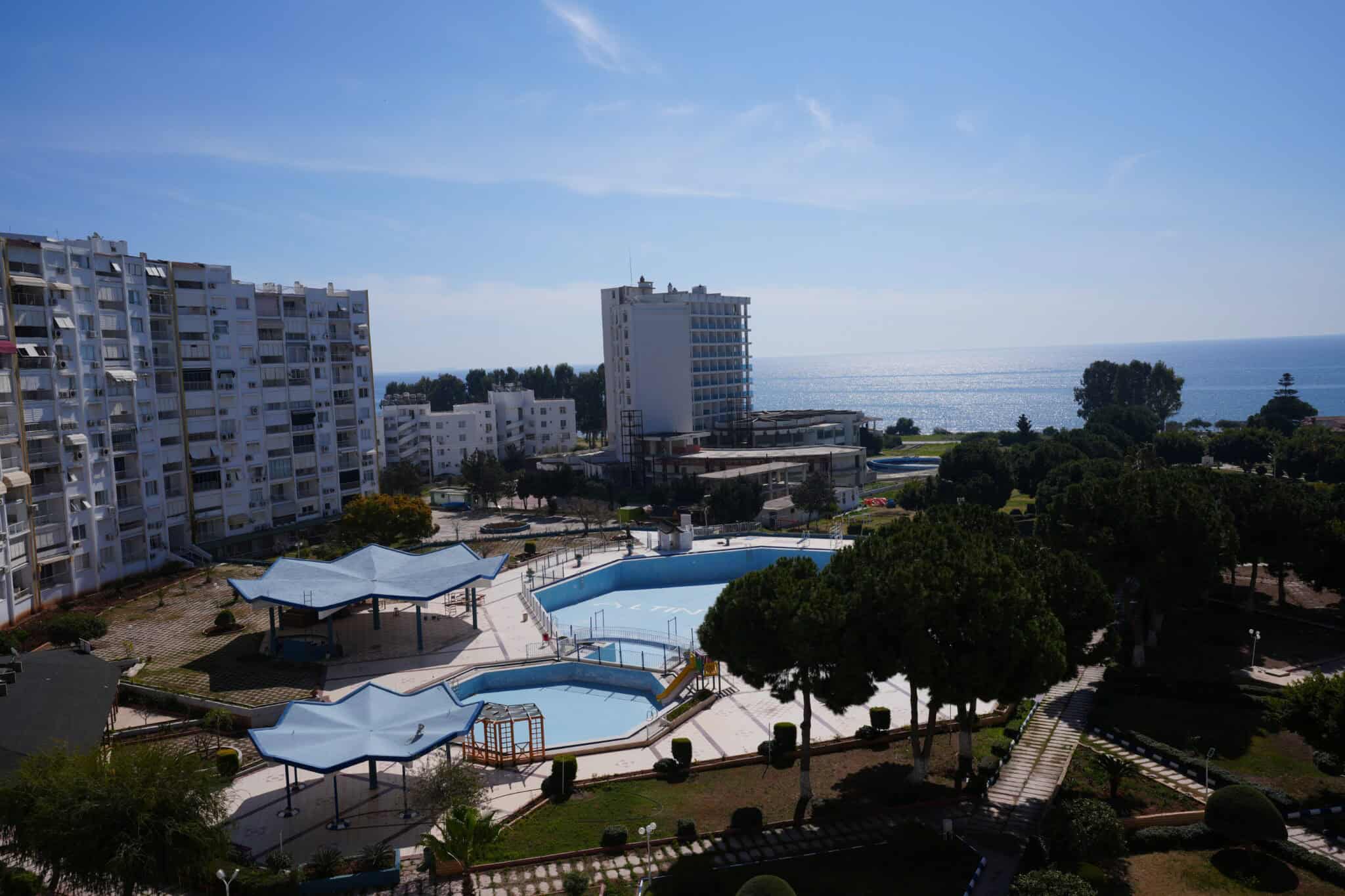 Mersin Erdemli Tömük AltınSahil Sitesi Eşyalı Satılık 3+1 Bakımlı Daire