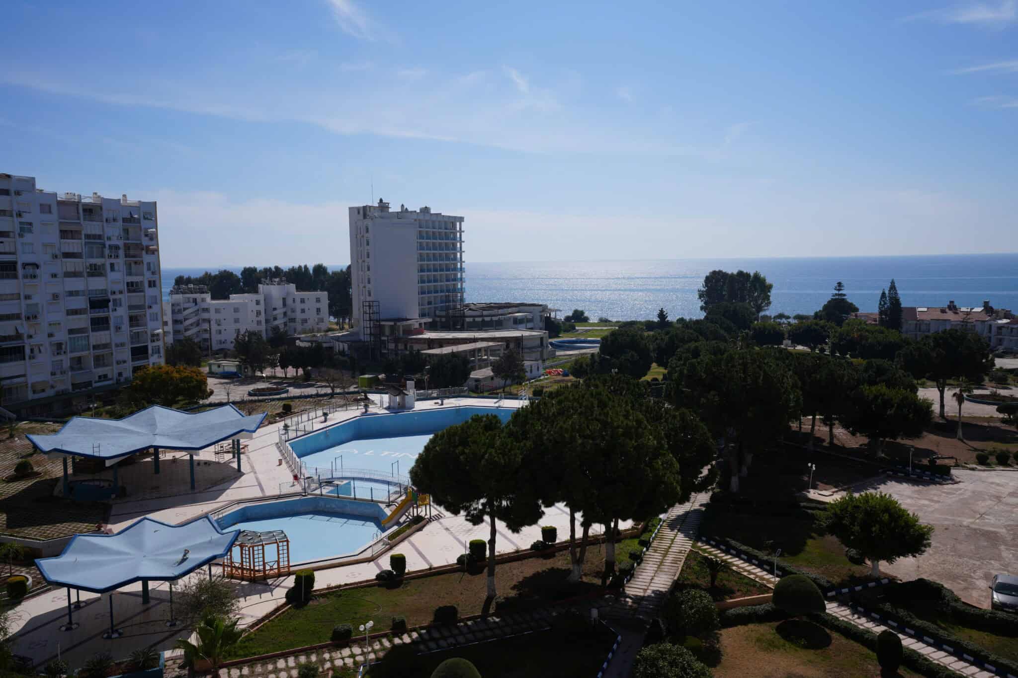 Mersin Erdemli Tömük AltınSahil Sitesi Eşyalı Satılık 3+1 Bakımlı Daire