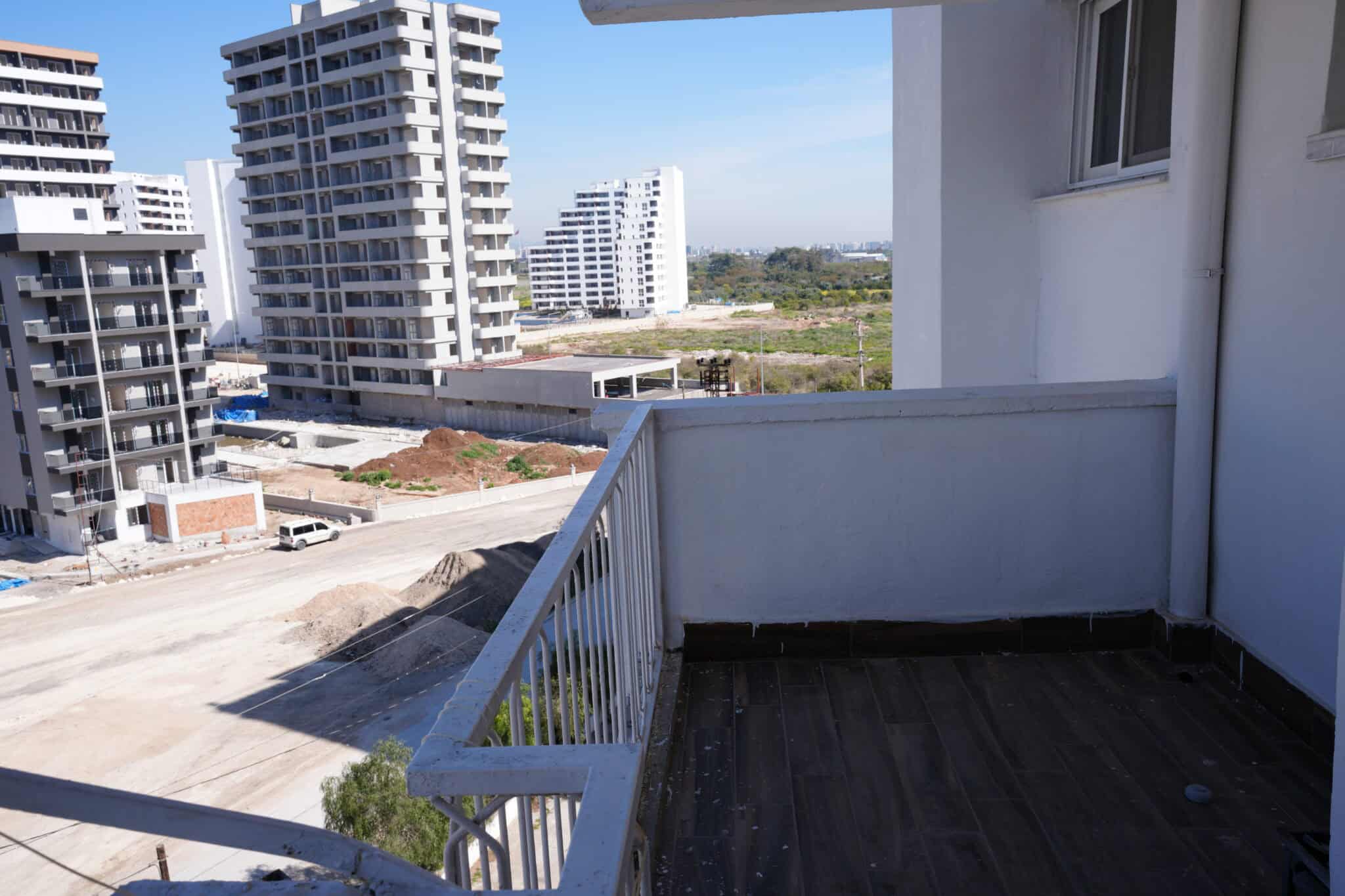 Mersin Erdemli Tömük AltınSahil Sitesi Eşyalı Satılık 3+1 Bakımlı Daire