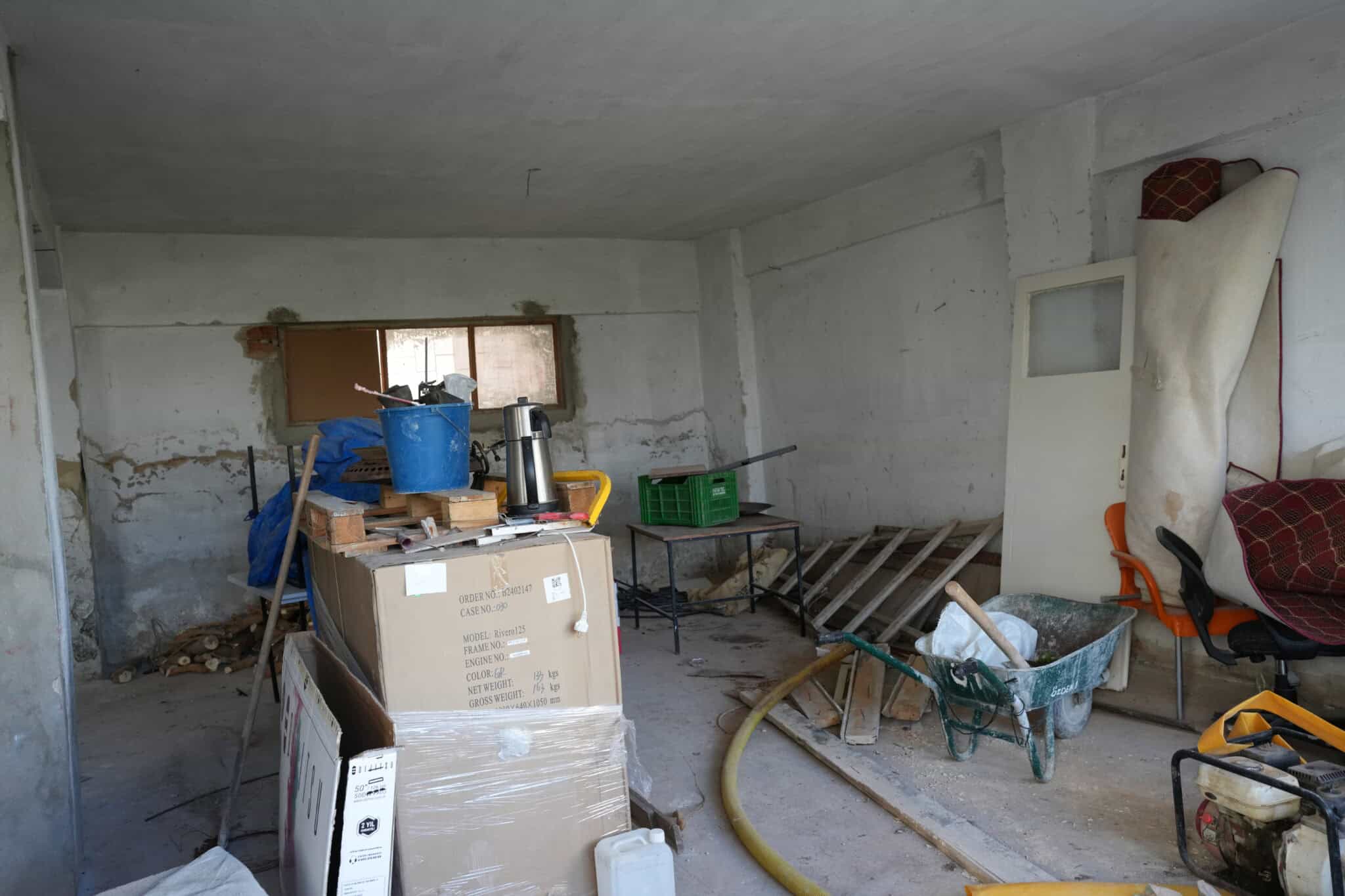 Mersin Erdemli Limonlu Özden 1 Sitesi Satılık  Bahçe Katı Daire