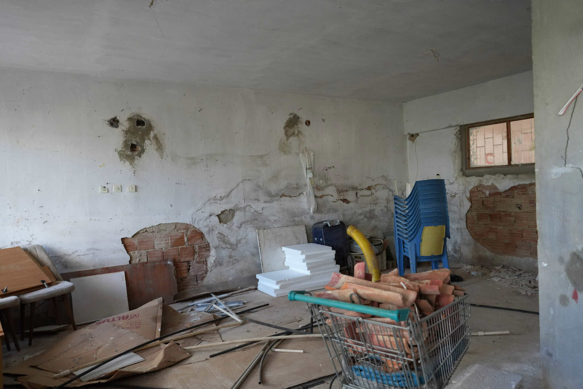 Mersin Erdemli Limonlu Özden 1 Sitesi Satılık  Bahçe Katı Daire