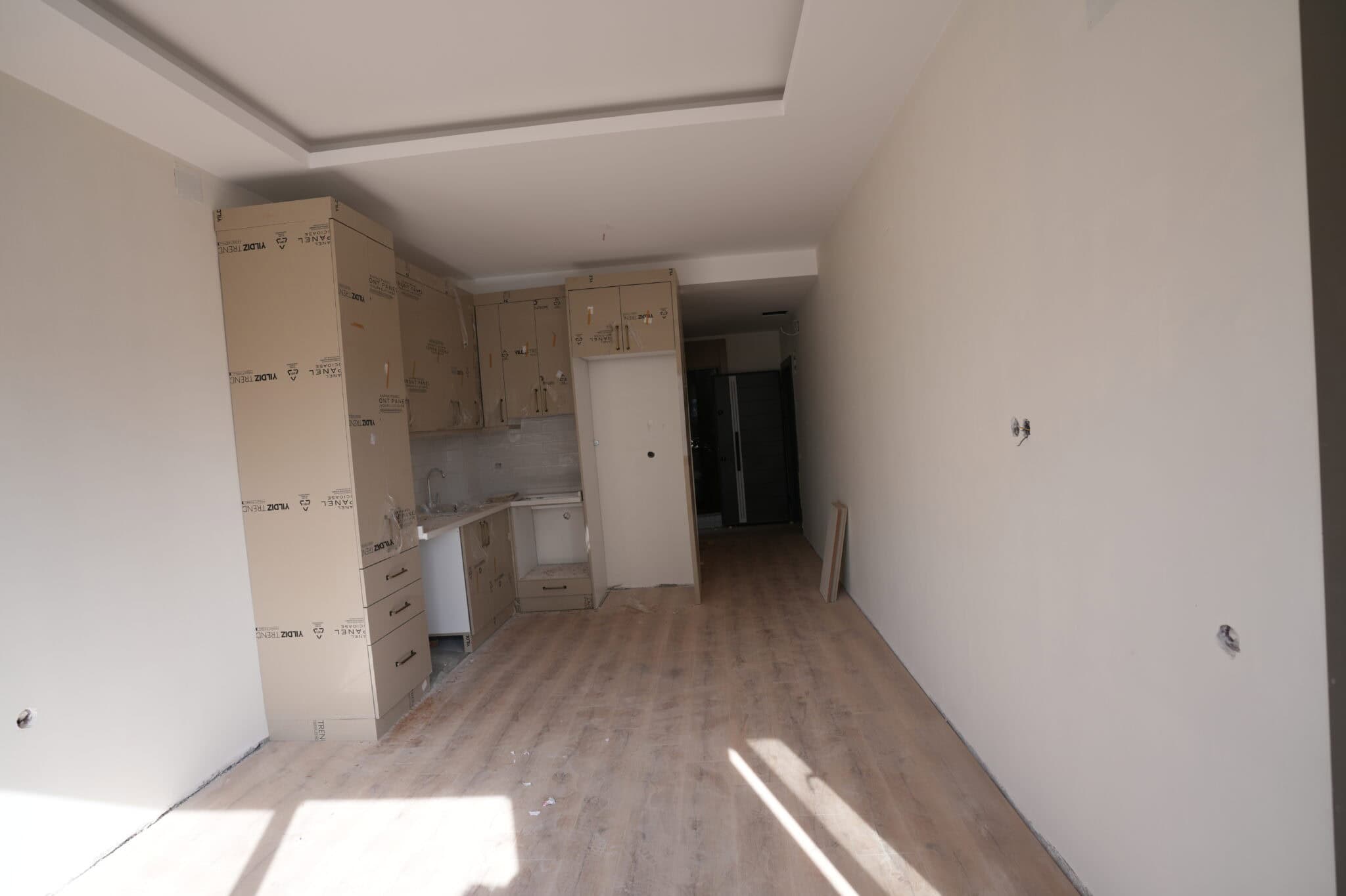 Mersin Erdemli Arpaçbahşiş Özgün Royal Satılık 1+1 Köşe Daire