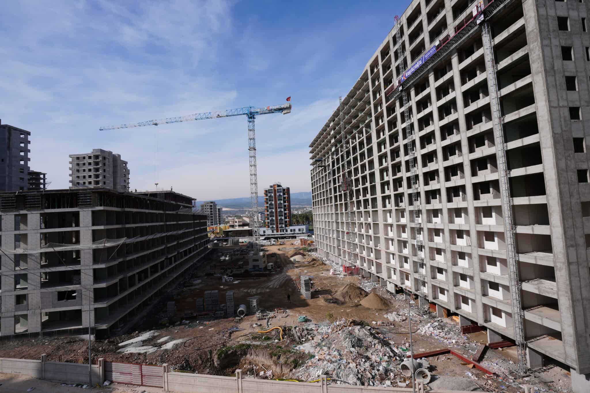 Mersin Erdemli Arpaçbahşiş Özgün Royal Satılık 1+1 Köşe Daire