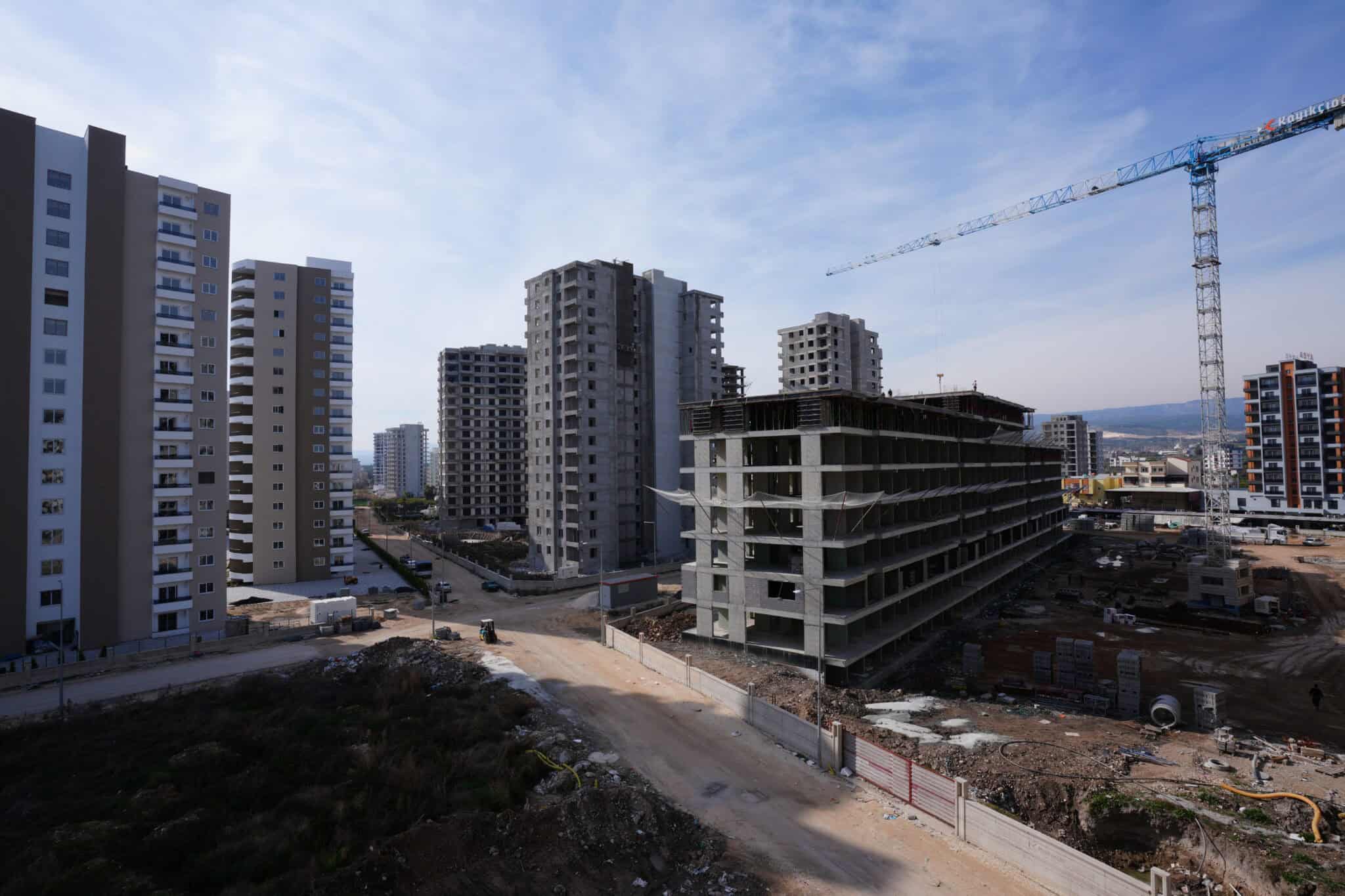 Mersin Erdemli Arpaçbahşiş Özgün Royal Satılık 1+1 Köşe Daire