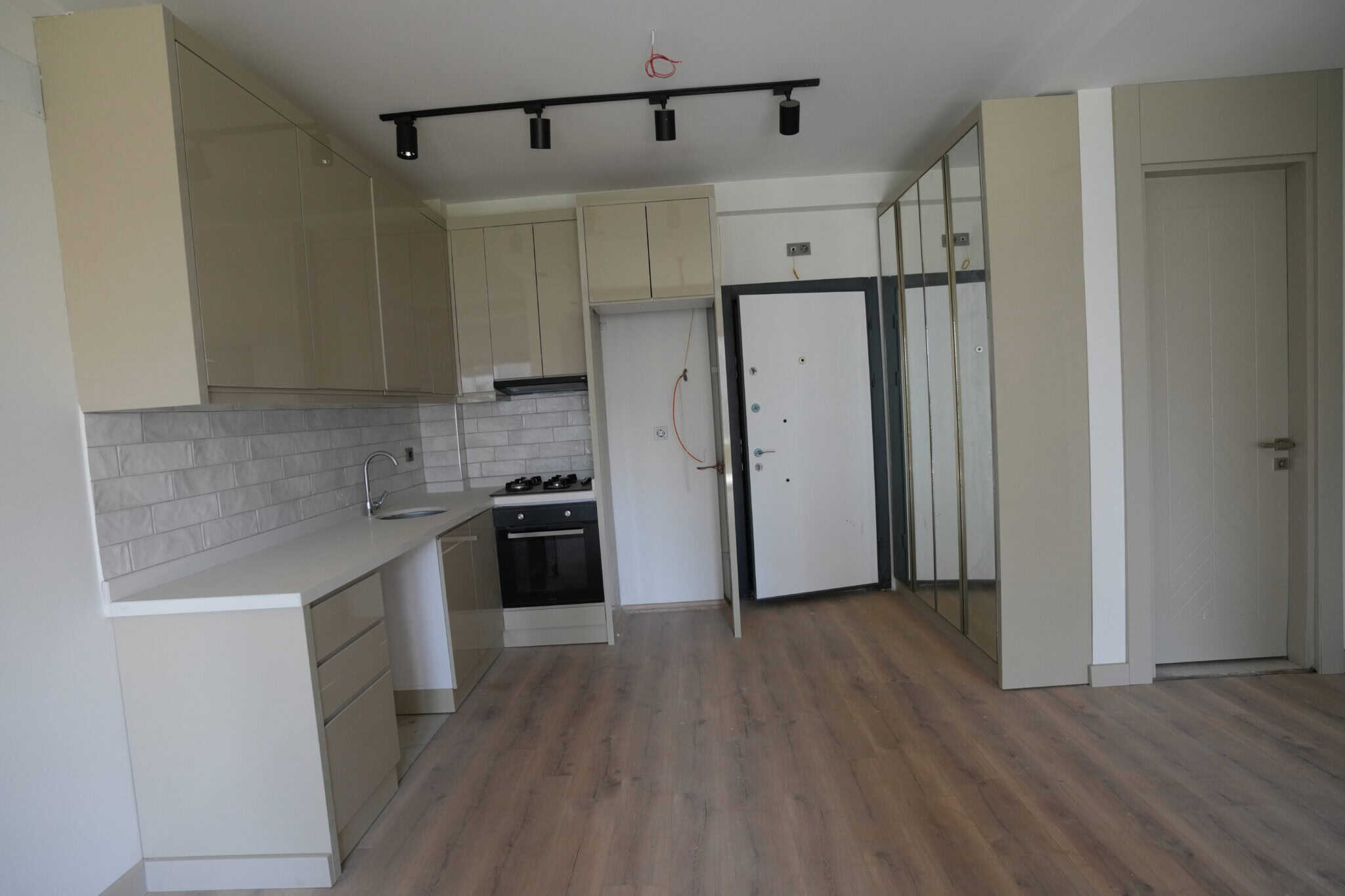Mersin Erdemli Arpaçbahşiş Özgün Royal Satılık 2+1 Daire