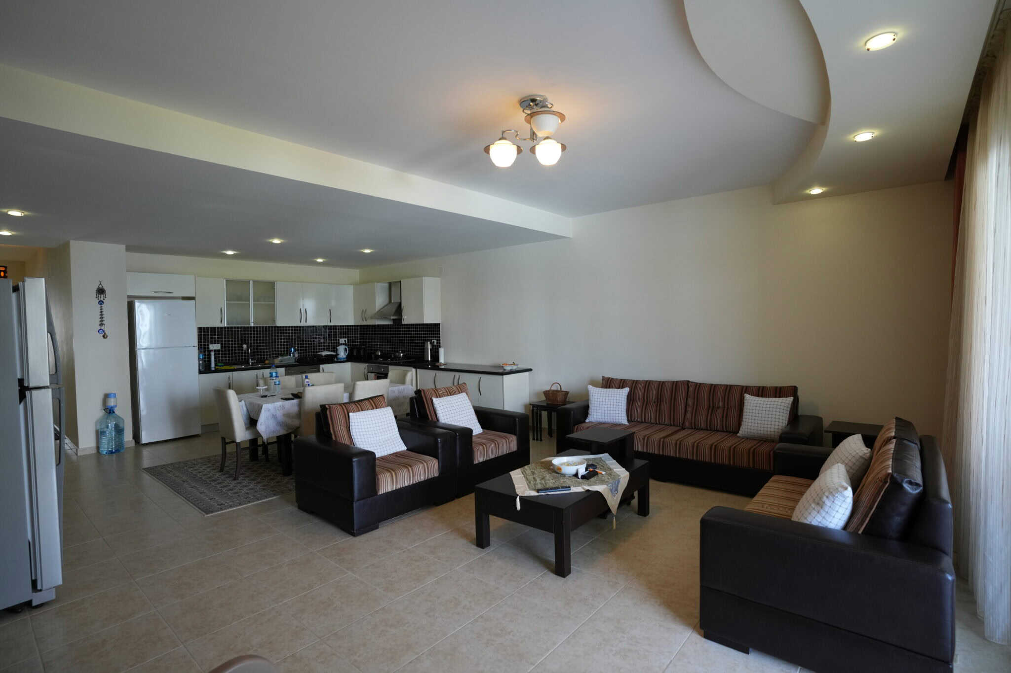 Mersin Erdemli Kargıpınarı Denize Sıfır Queenaba Sitesi E Blok   Satılık   3+1 Eşyalı Daire