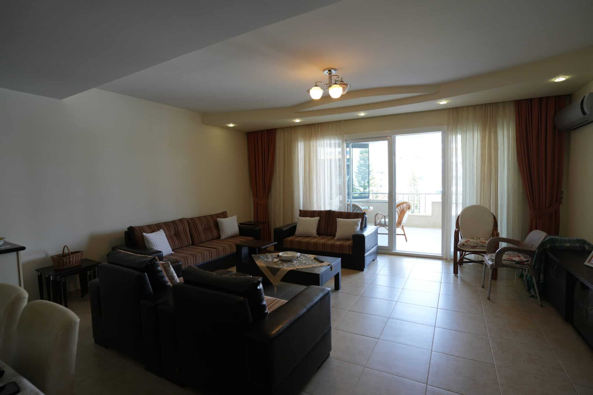 Mersin Erdemli Kargıpınarı Denize Sıfır Queenaba Sitesi E Blok   Satılık   3+1 Eşyalı Daire