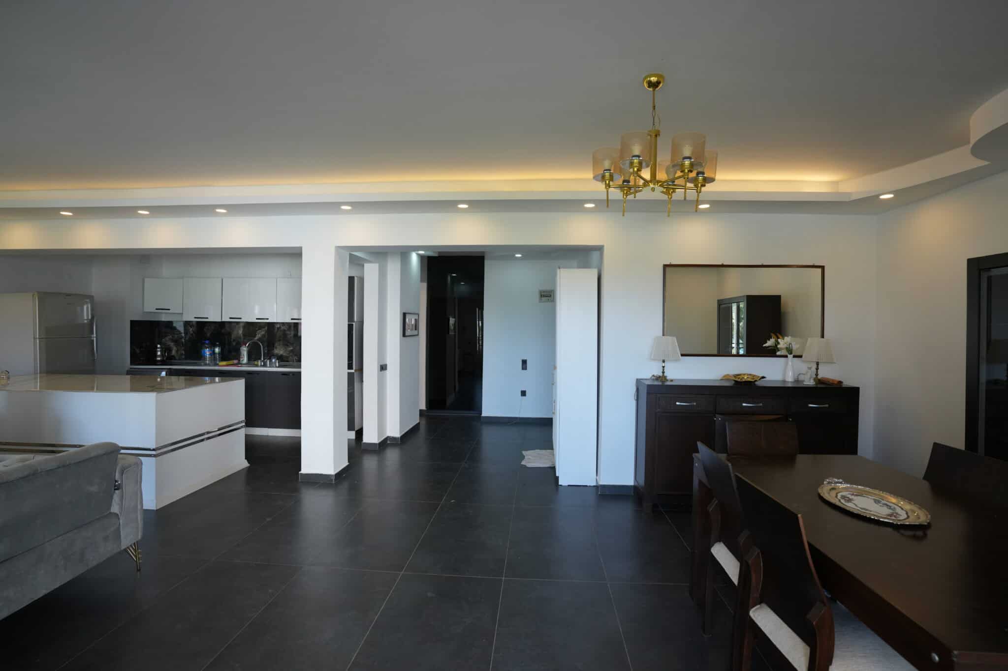 Mersin Erdemli Çeşmeli Liparis 3 Sitesi Satılık 2+1 Eşyalı Daire