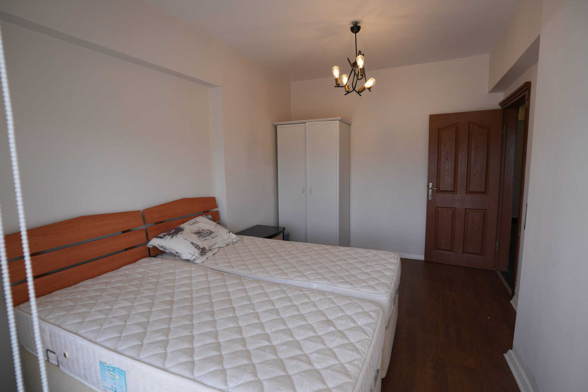Mersin Erdemli Çeşmeli Liparis 3 Sitesi Satılık 2+1 Eşyalı Daire