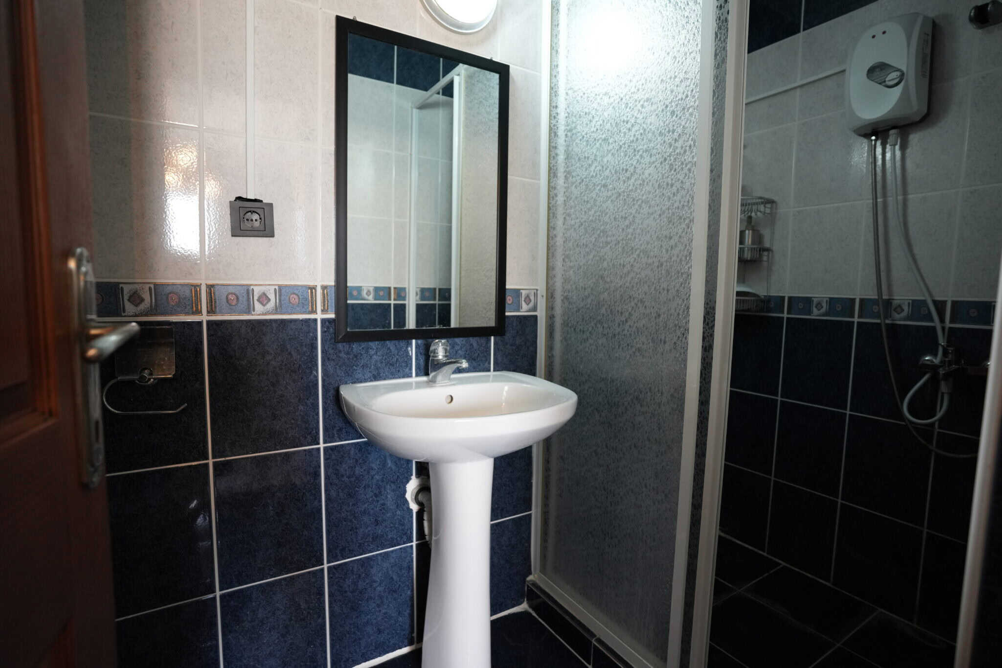 Mersin Erdemli Çeşmeli Liparis 3 Sitesi Satılık 2+1 Eşyalı Daire
