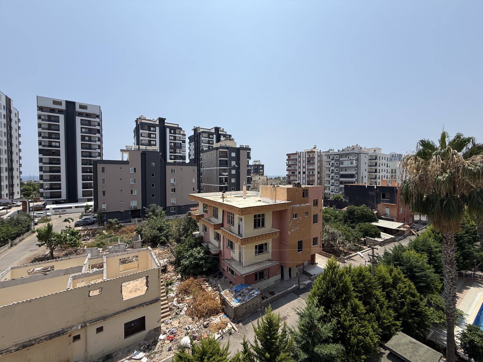 IMG_6210 MERSİN ERDEMLİ ALATA MERİNTUR 16 SATILIK 4+1 DAİRE