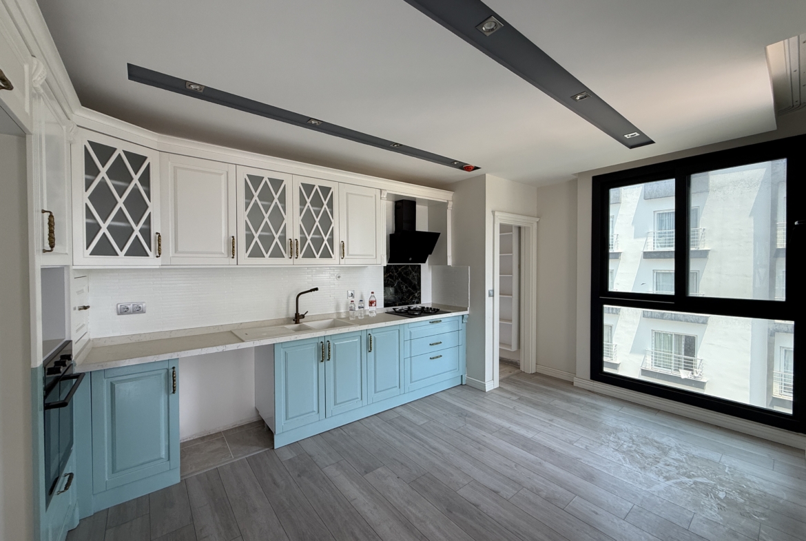MERSİN ERDEMLİ ALATA MERİNTUR 16  SATILIK 4+1 DAİRE