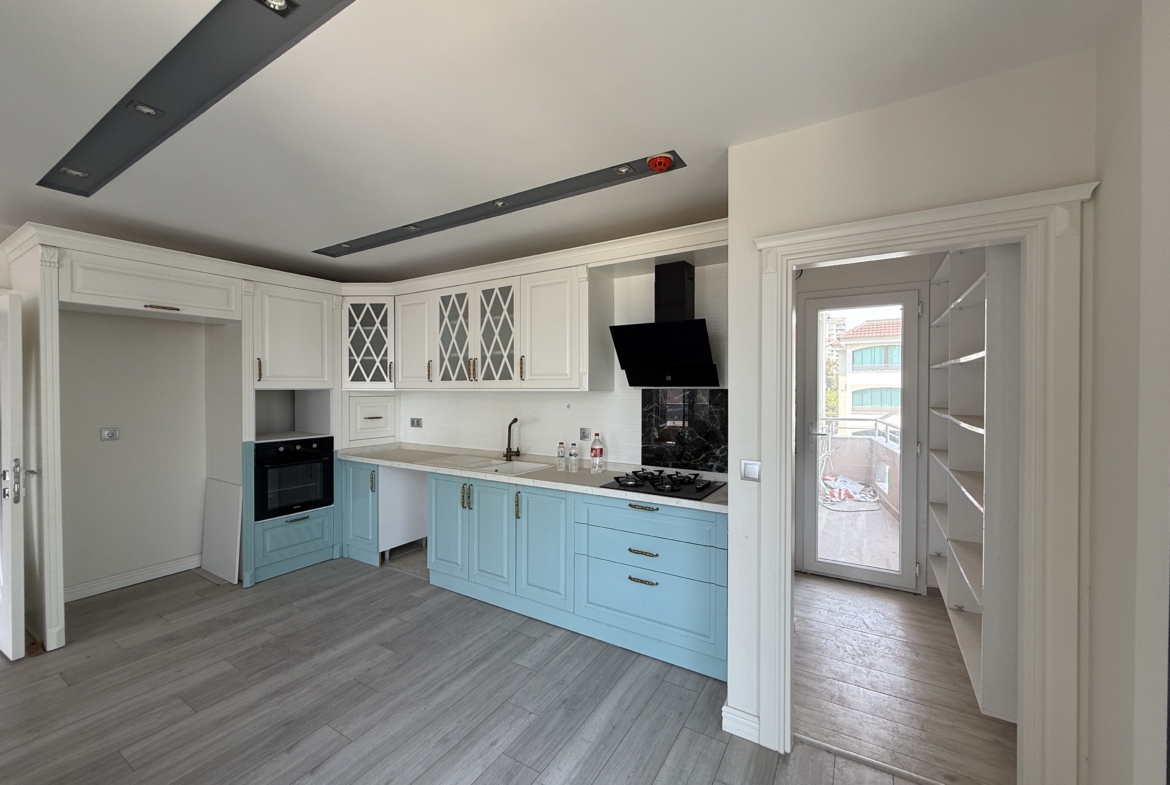 MERSİN ERDEMLİ ALATA MERİNTUR 16  SATILIK 4+1 DAİRE