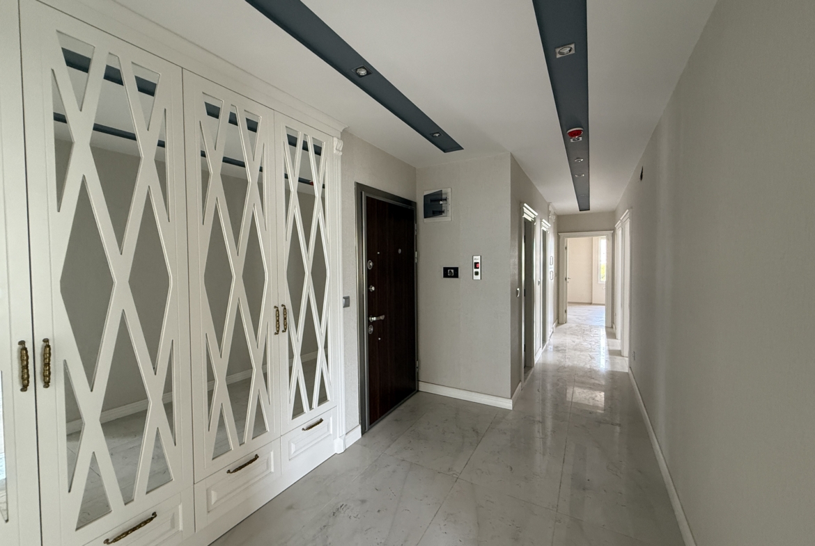 MERSİN ERDEMLİ ALATA MERİNTUR 16  SATILIK 4+1 DAİRE