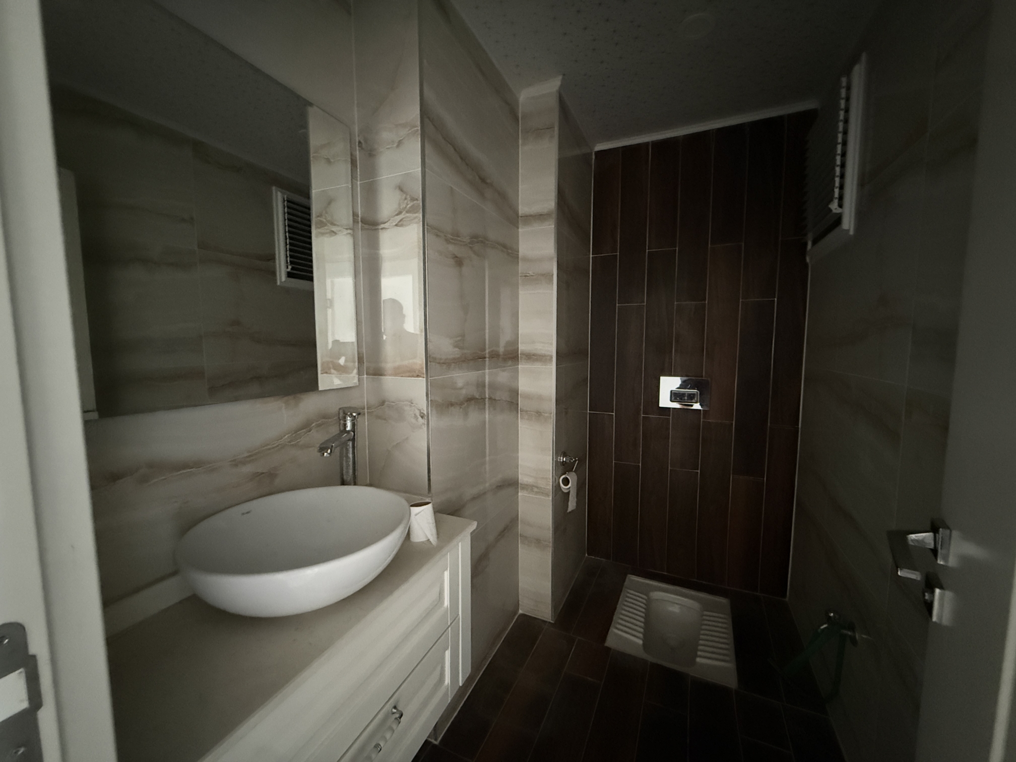IMG_6224 MERSİN ERDEMLİ ALATA MERİNTUR 16 SATILIK 4+1 DAİRE