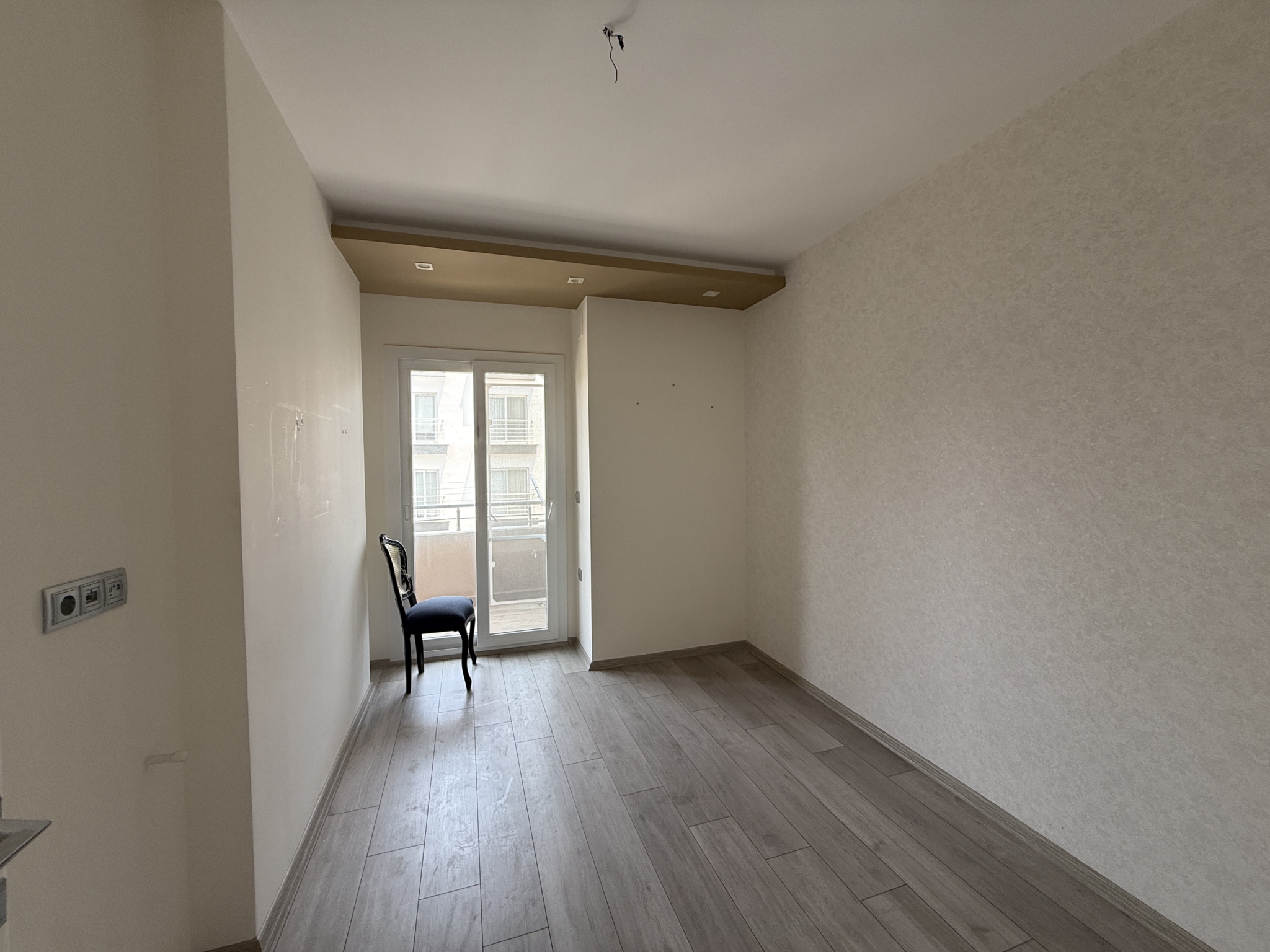 IMG_6225 MERSİN ERDEMLİ ALATA MERİNTUR 16 SATILIK 4+1 DAİRE