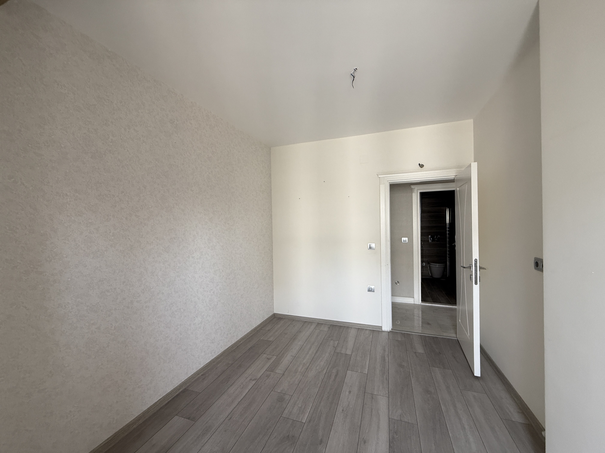 IMG_6226 MERSİN ERDEMLİ ALATA MERİNTUR 16 SATILIK 4+1 DAİRE