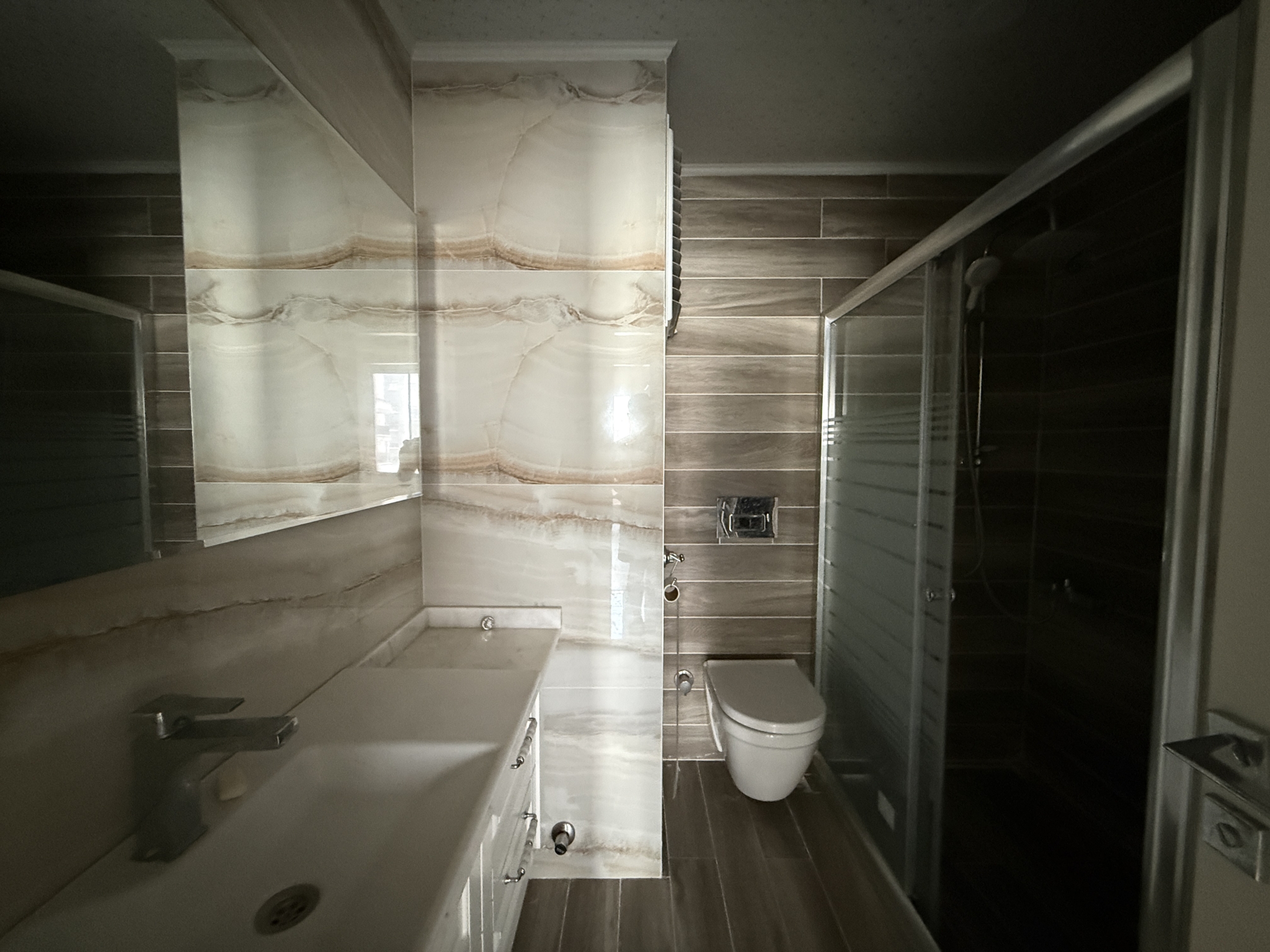 IMG_6228 MERSİN ERDEMLİ ALATA MERİNTUR 16 SATILIK 4+1 DAİRE