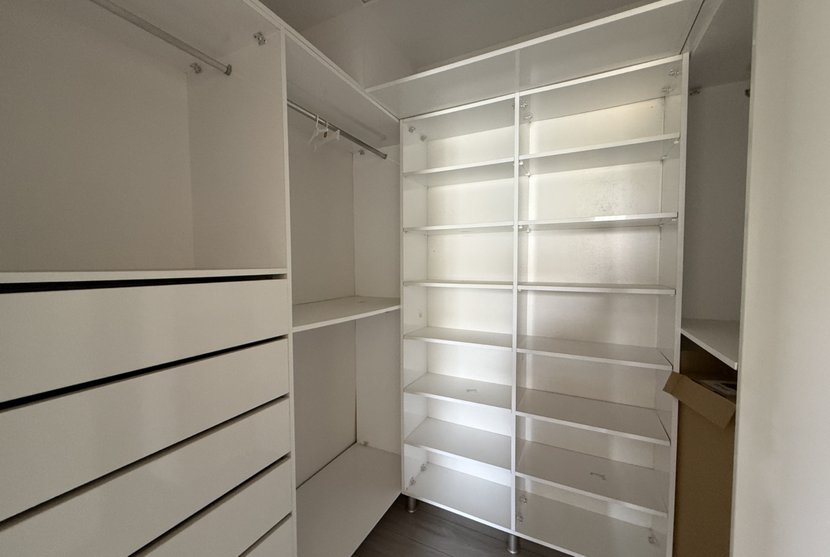 MERSİN ERDEMLİ ALATA MERİNTUR 16  SATILIK 4+1 DAİRE