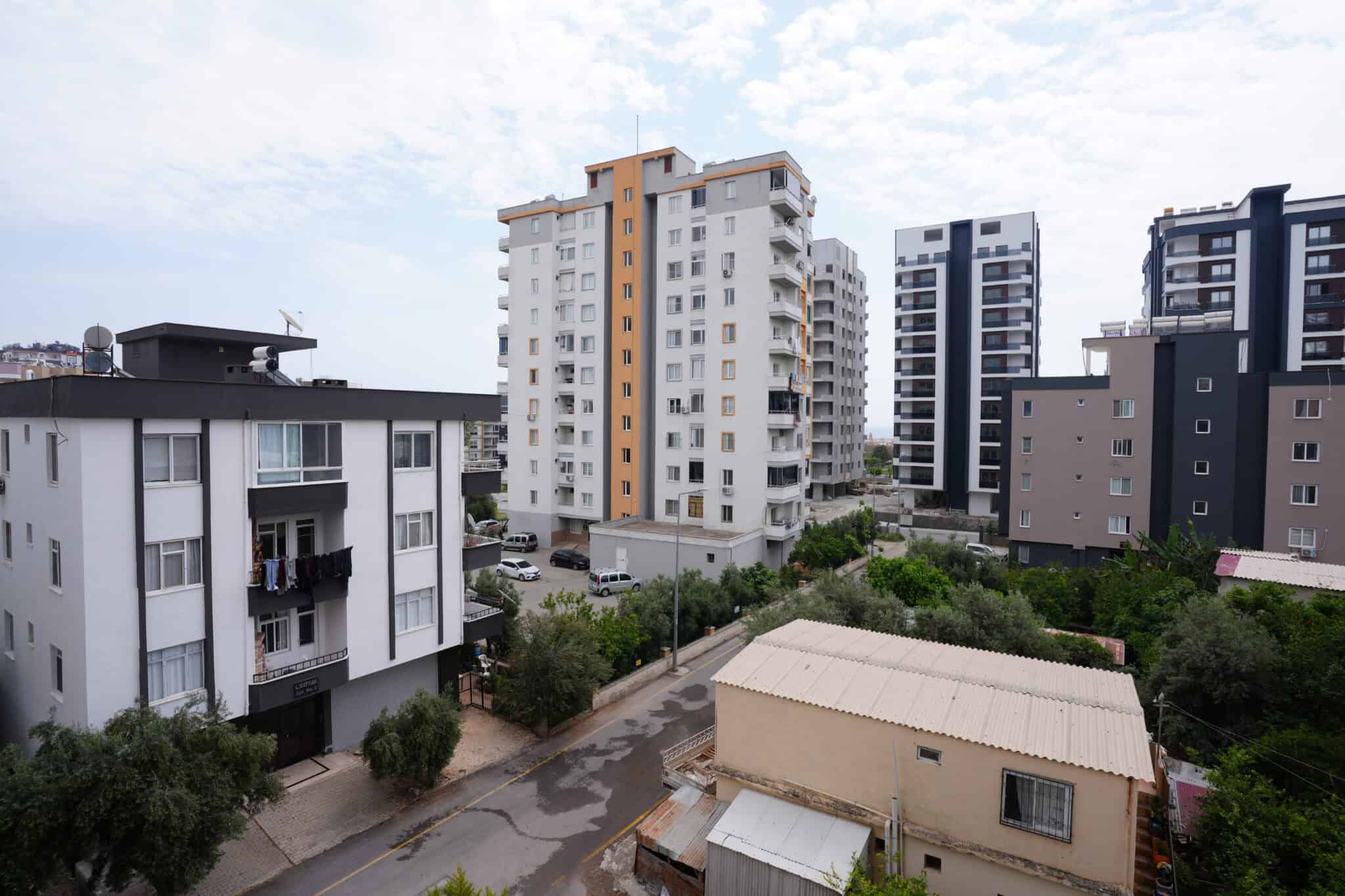 MERSİN ERDEMLİ ALATA MERİNTUR 16  SATILIK 4+1 DAİRE