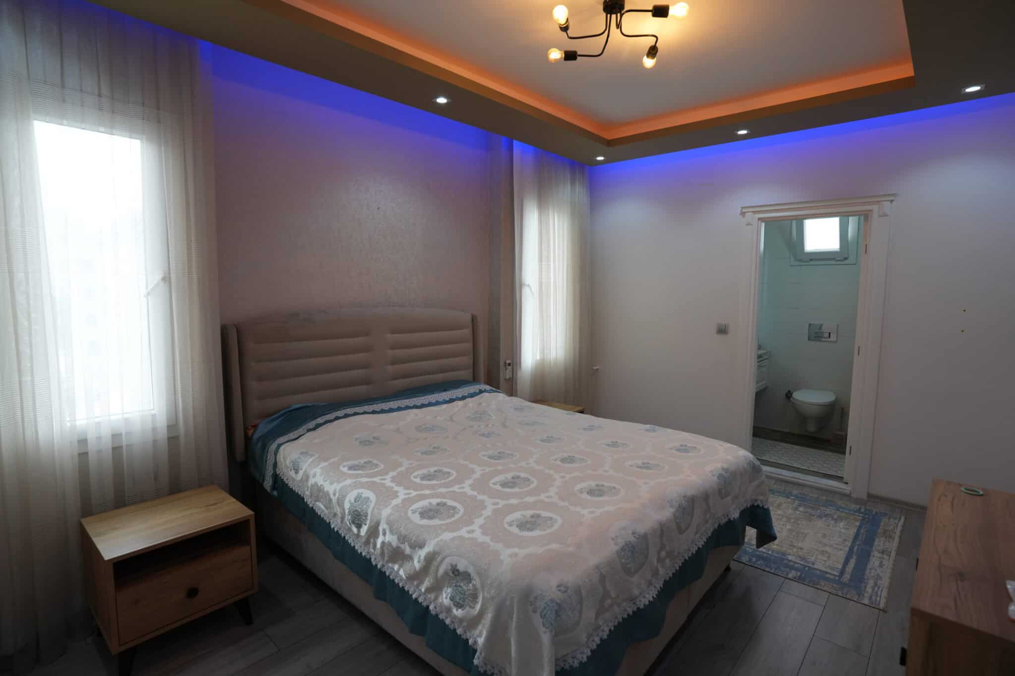 MERSİN ERDEMLİ ALATA MERİNTUR 16  SATILIK 4+1 DAİRE