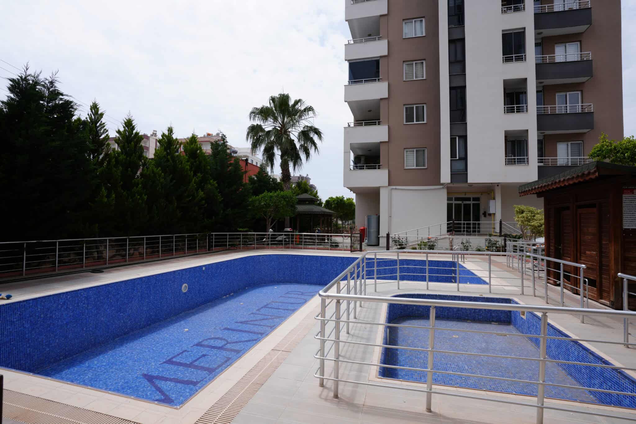 MERSİN ERDEMLİ ALATA MERİNTUR 16  SATILIK 4+1 DAİRE