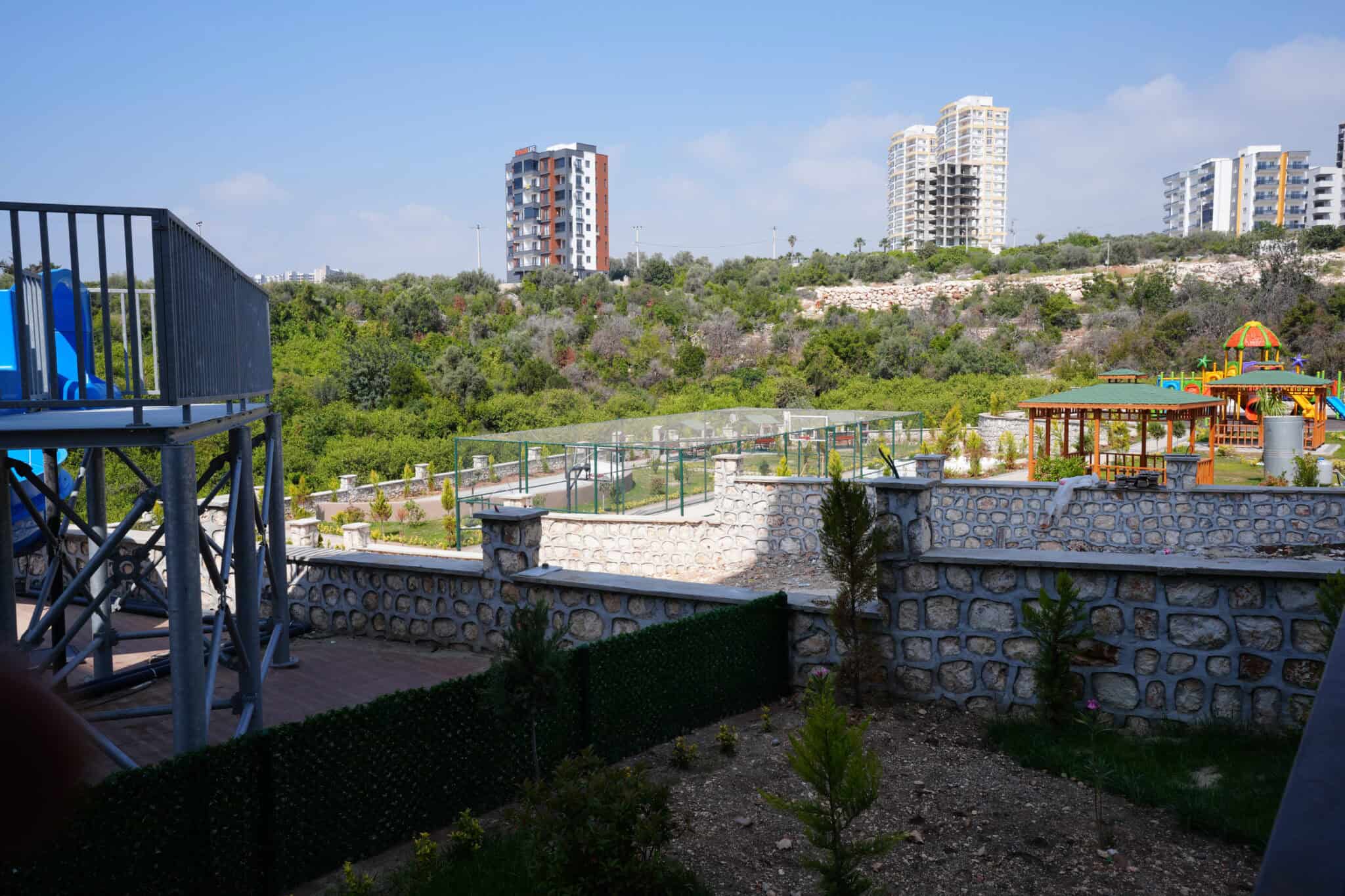Mersin Erdemli Ayaş Canpolat Merso Sitesi Satılık 2+1 Fırsat Daire