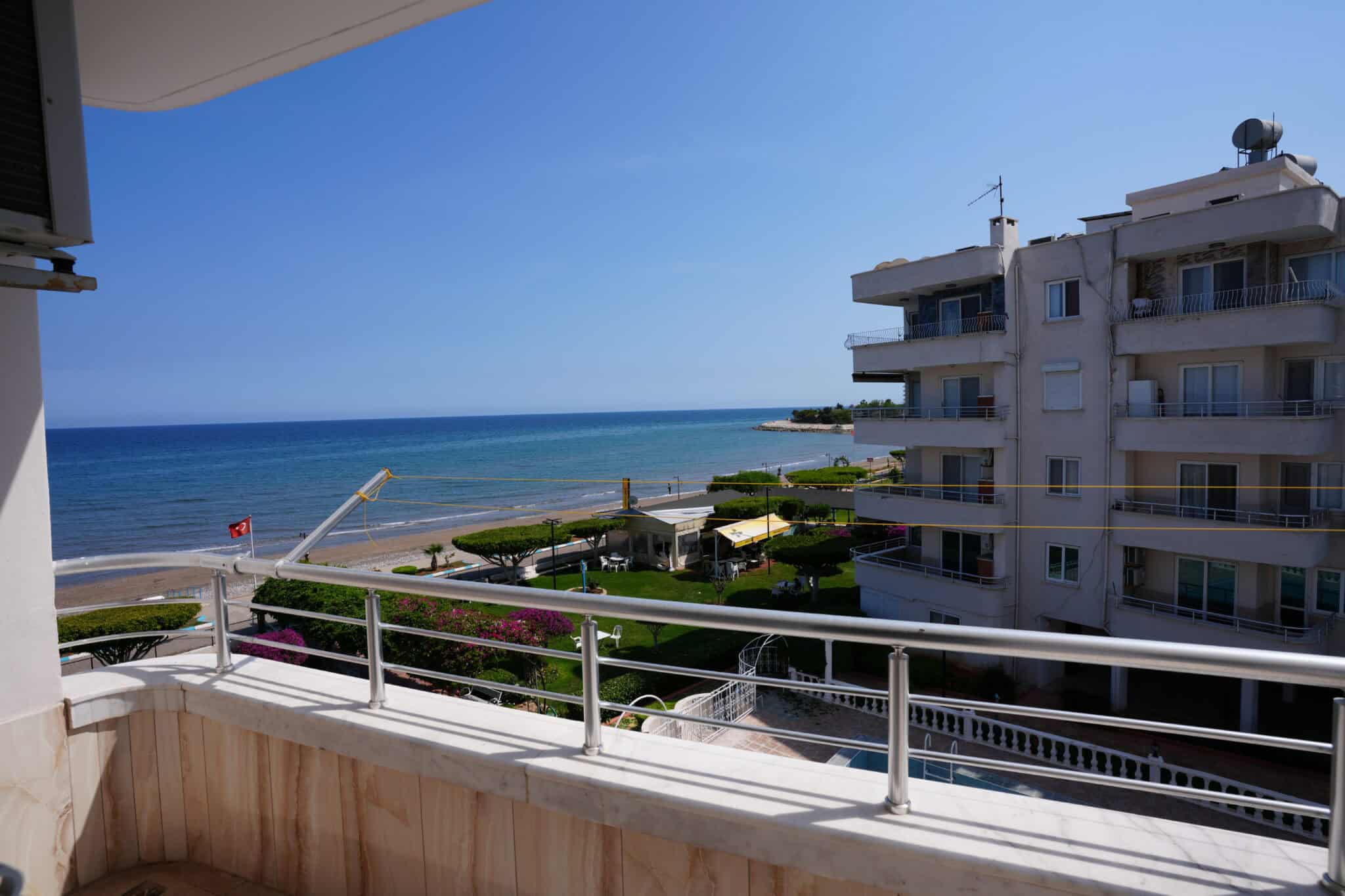 Mersin Erdemli Limonlu Ayper Sitesi Denize Sıfır Satılık 3+1 Daire