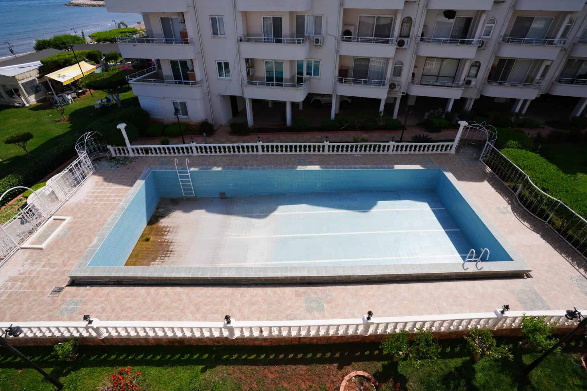 Mersin Erdemli Limonlu Ayper Sitesi Denize Sıfır Satılık 3+1 Daire