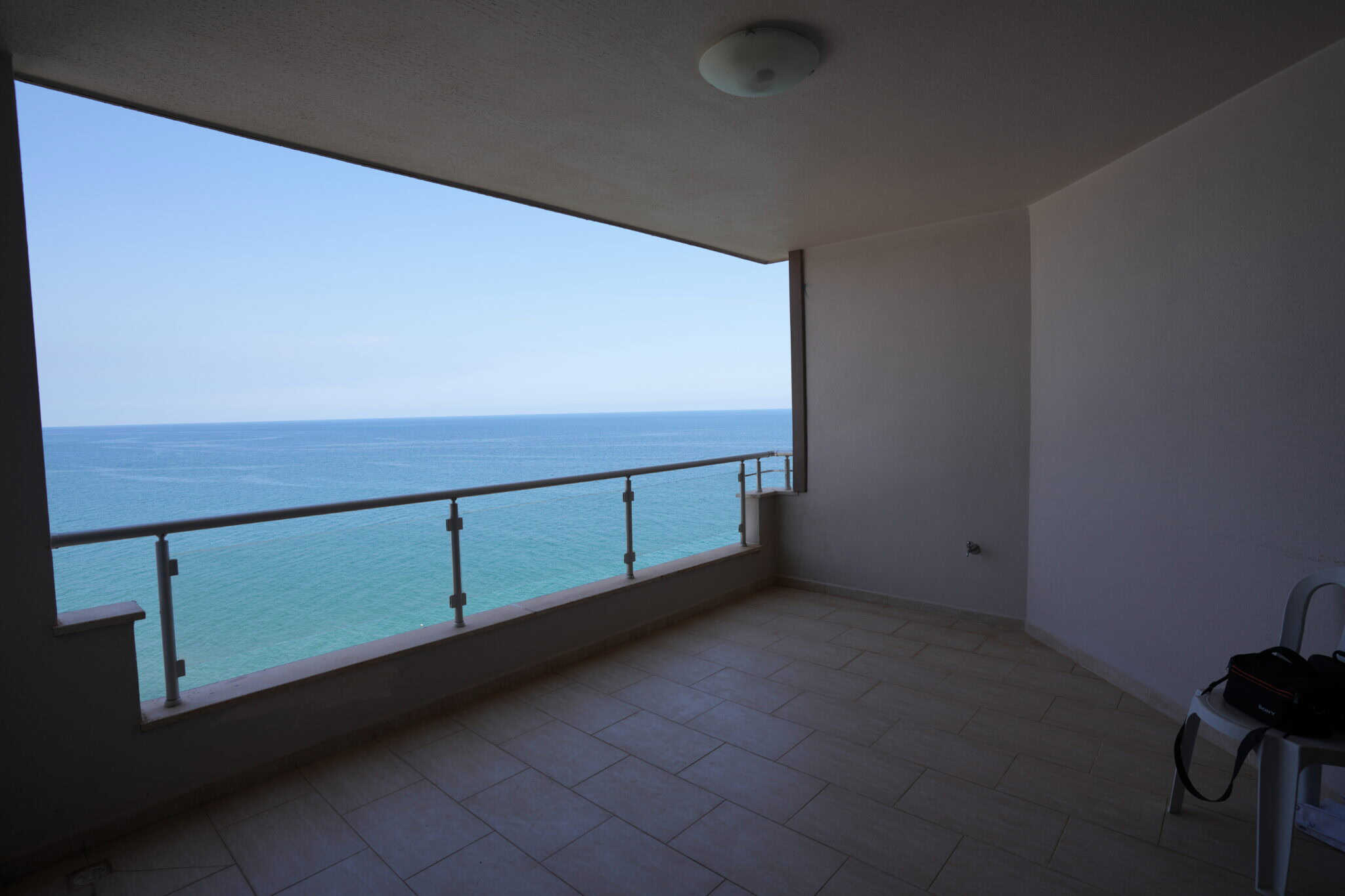 Mersin Erdemli Ayaş Elissa-locatie aan zee 2+1 appartement te koop