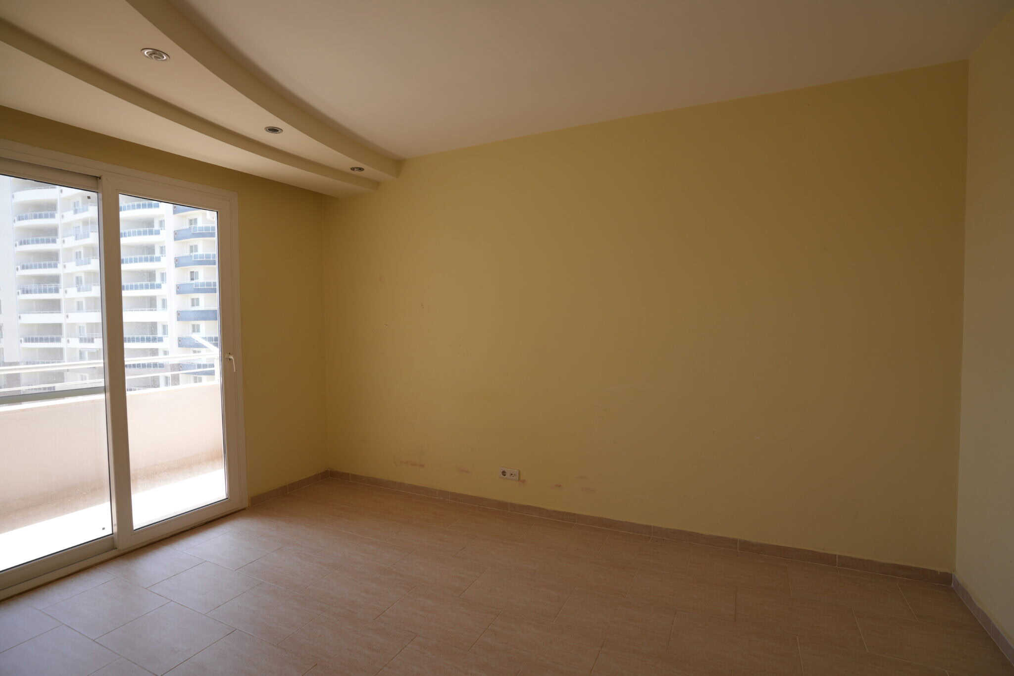 Mersin Erdemli Ayaş Elissa-locatie aan zee 2+1 appartement te koop