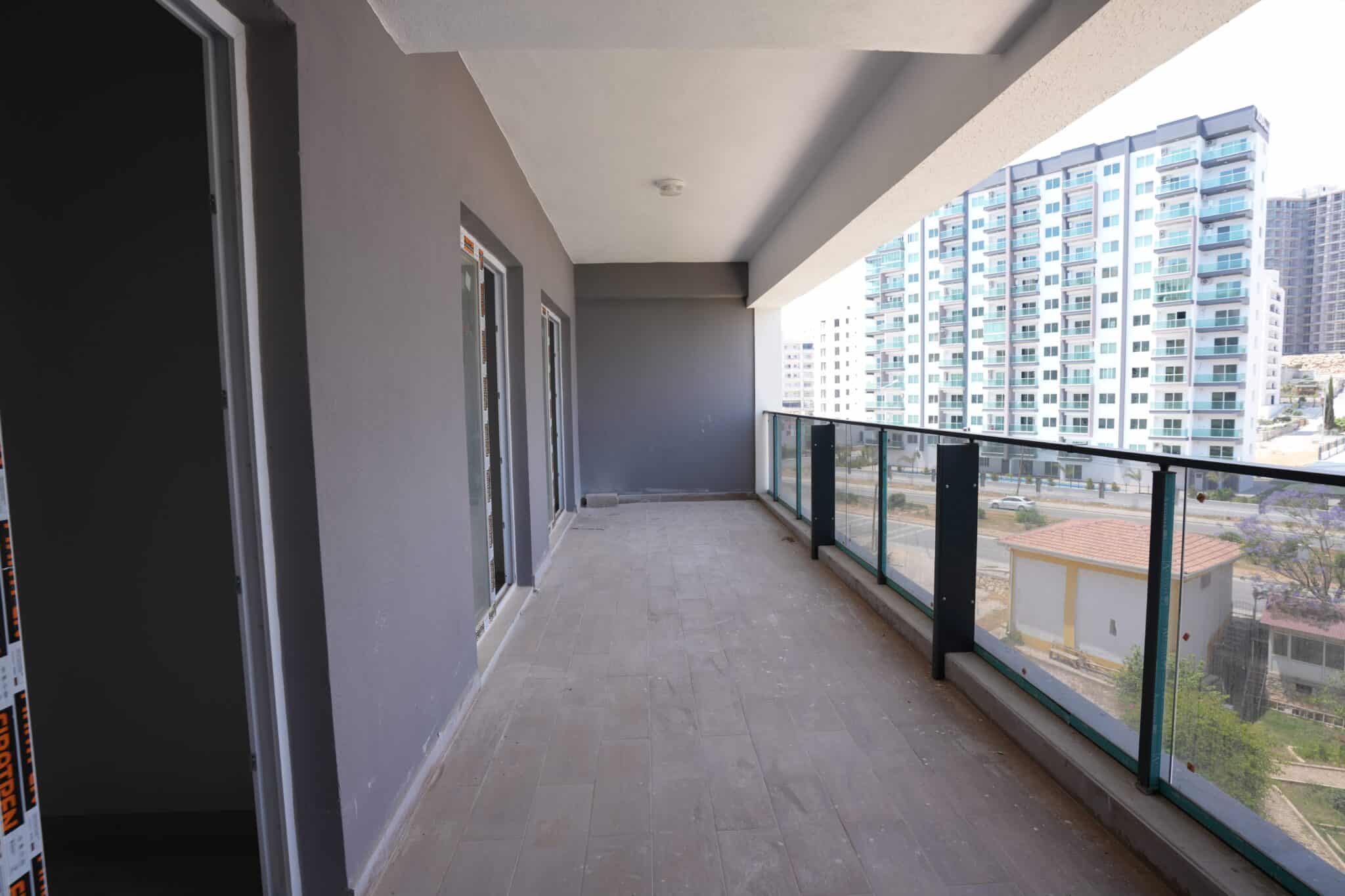 Mersin Erdemli Ayaş Emerald Aura 2+1 appartement aan zee te koop