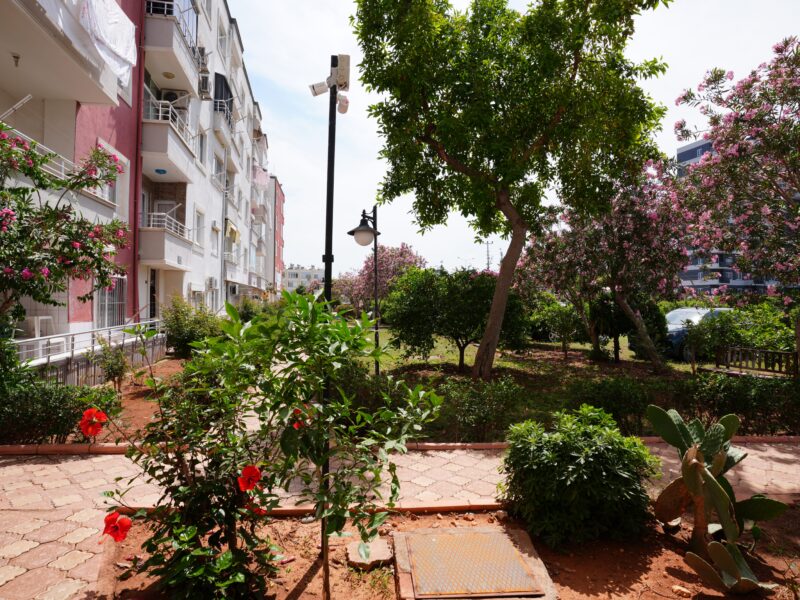 Mersin Erdemli Limonlu Denize Sıfır Faruk Şıhman Sitesi Satılık 2+1 Bahçe Katı Daire