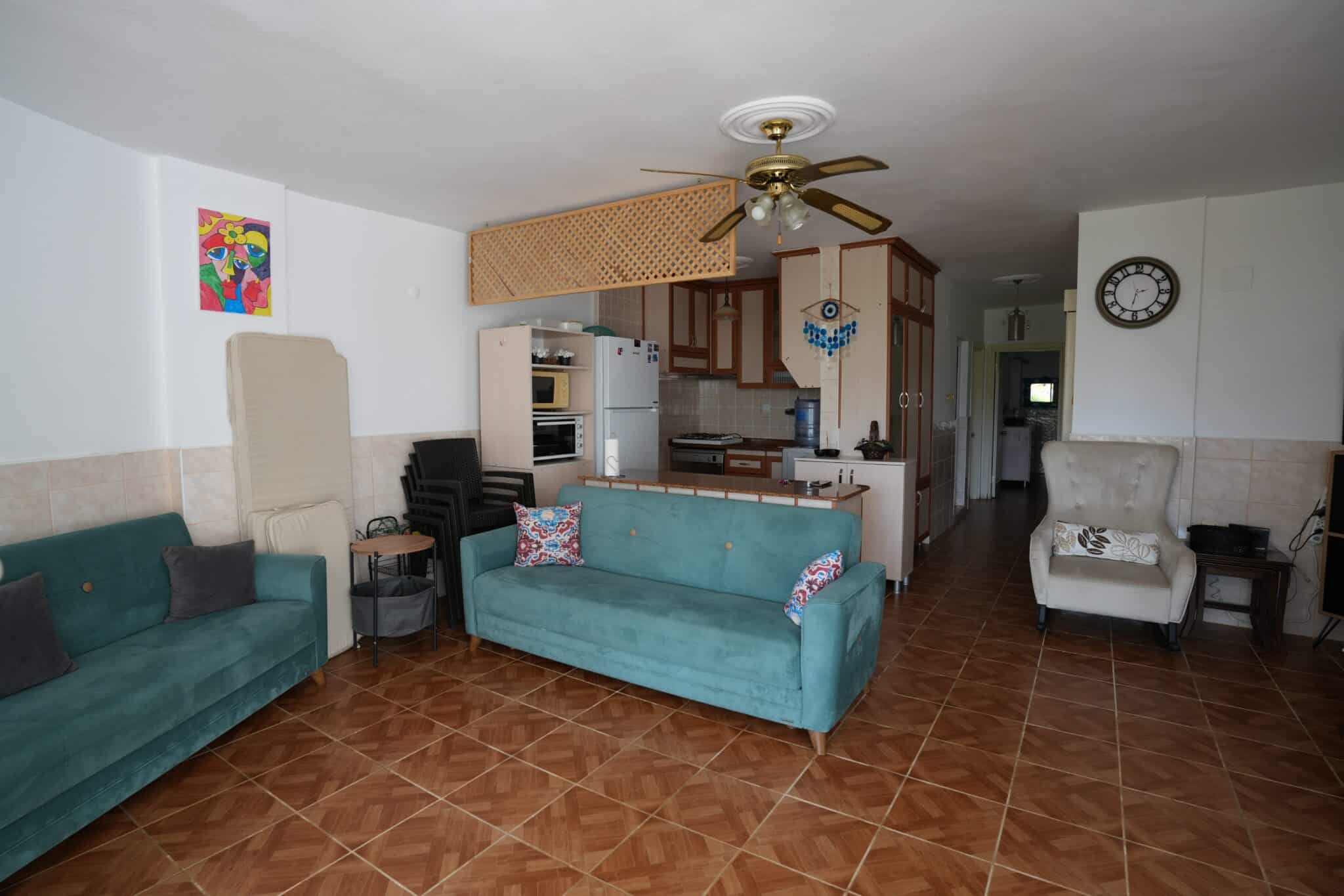 Mersin Erdemli Limonlu Denize Sıfır Faruk Şıhman Sitesi Satılık 2+1 Bahçe Katı Daire