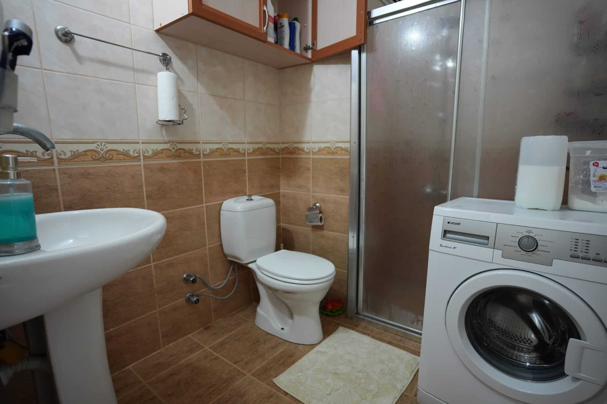 Mersin Erdemli Limonlu Denize Sıfır Faruk Şıhman Sitesi Satılık 2+1 Bahçe Katı Daire