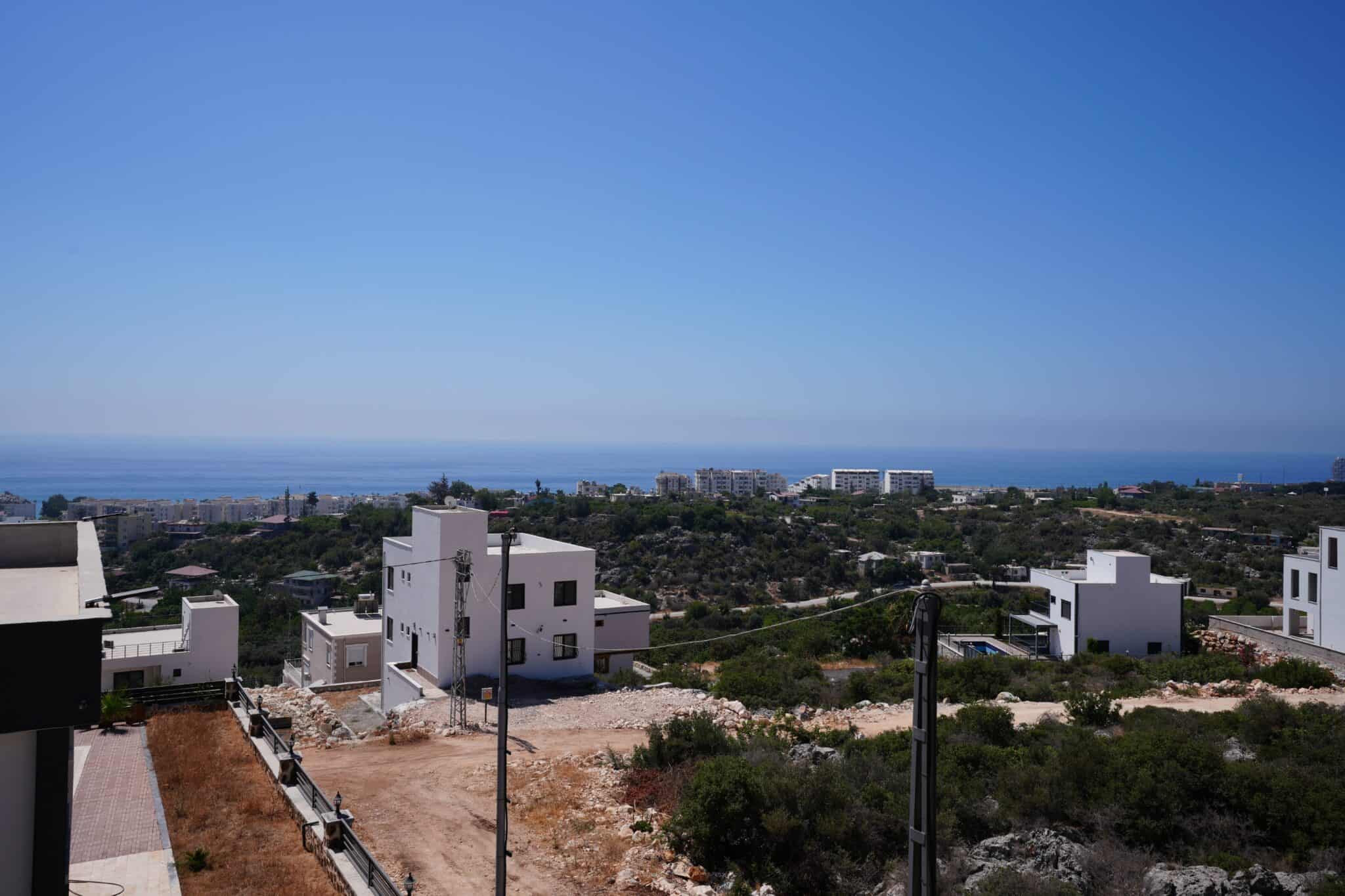 Mersin Erdemli Tırtar Deniz Manzaralı Satılık 4+1 Dubleks Villa