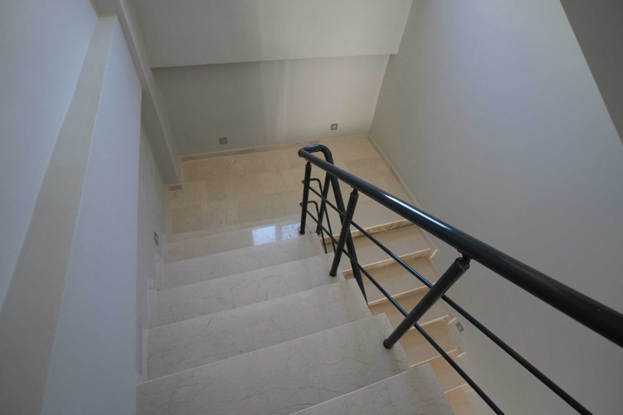 Mersin Erdemli Tırtar Deniz Manzaralı Satılık 4+1 Dubleks Villa
