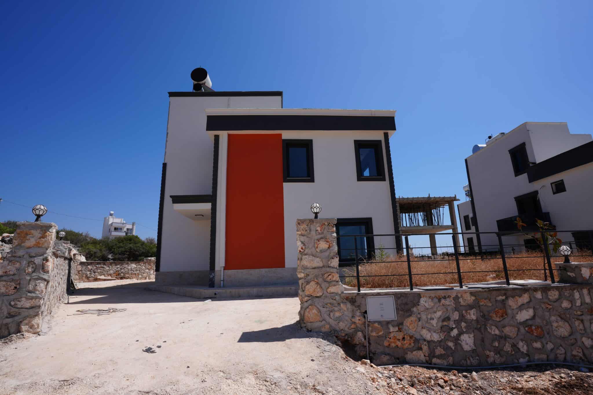 Mersin Erdemli Tırtar Deniz Manzaralı Satılık 4+1 Dubleks Villa