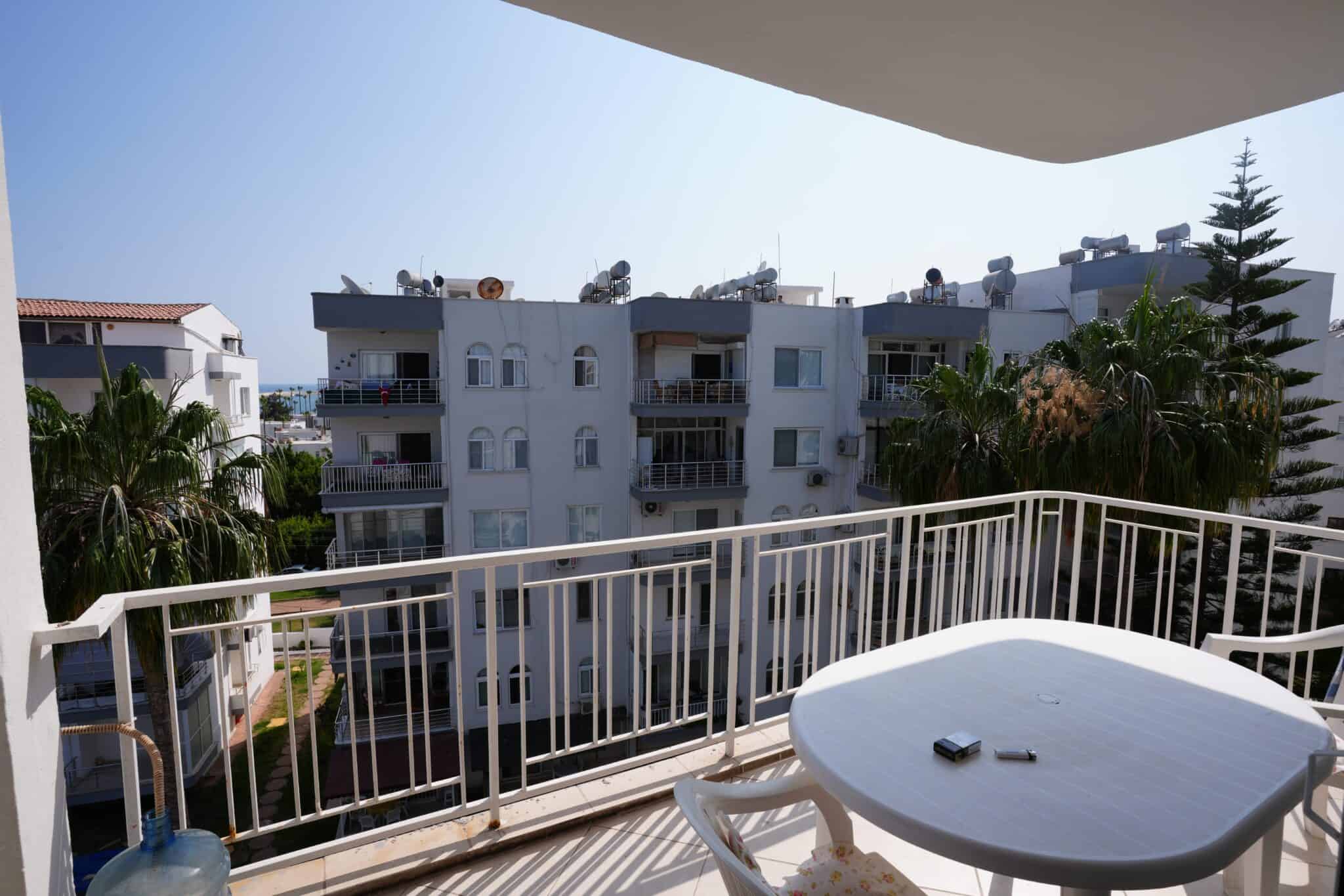 Mersin Erdemli Tırtar Korikos Holiday Site Front Block For Sale 2+1 Corner Flat