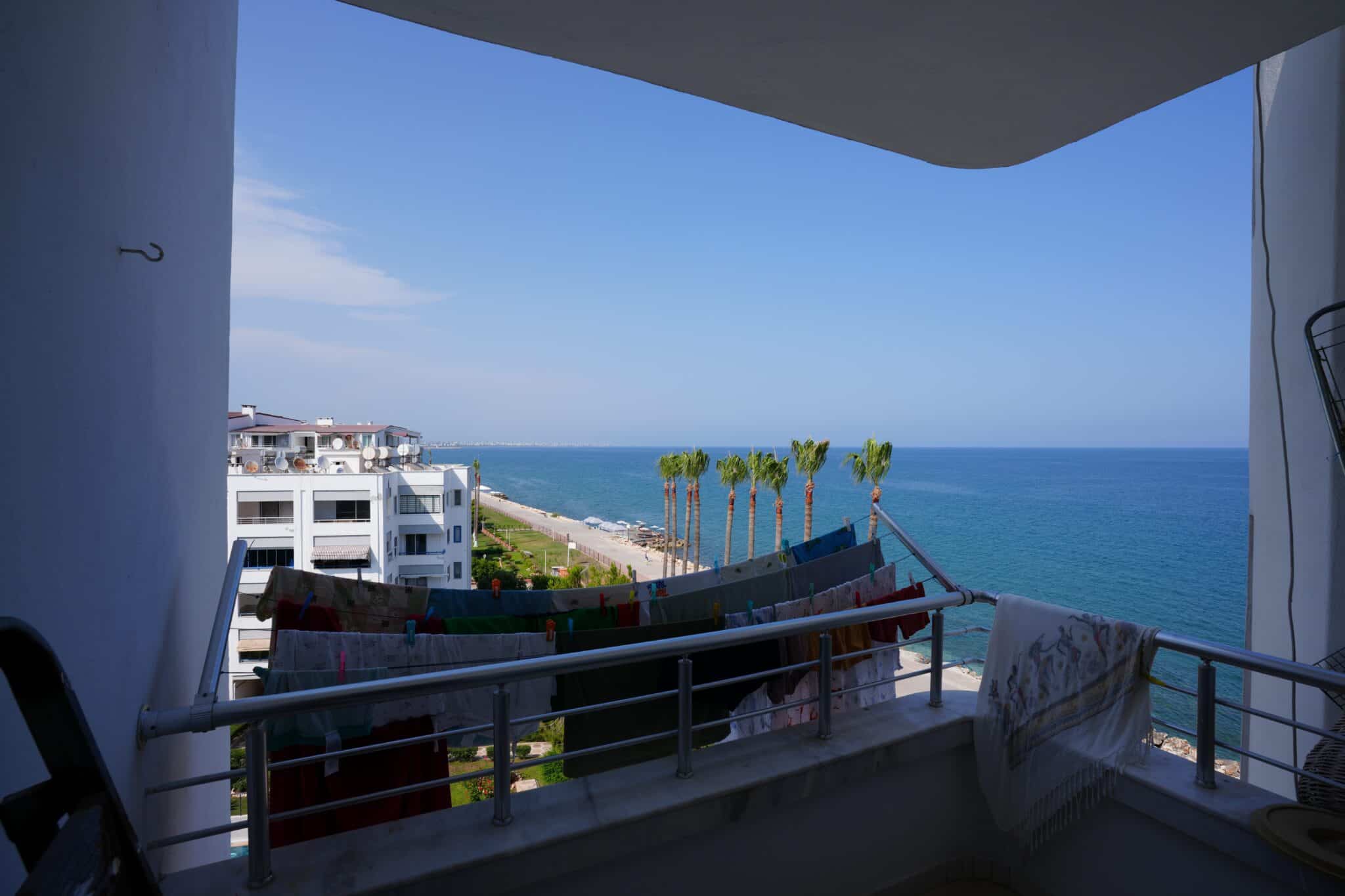 Mersin Erdemli Tırtar Korikos Holiday Site Front Block For Sale 2+1 Corner Flat