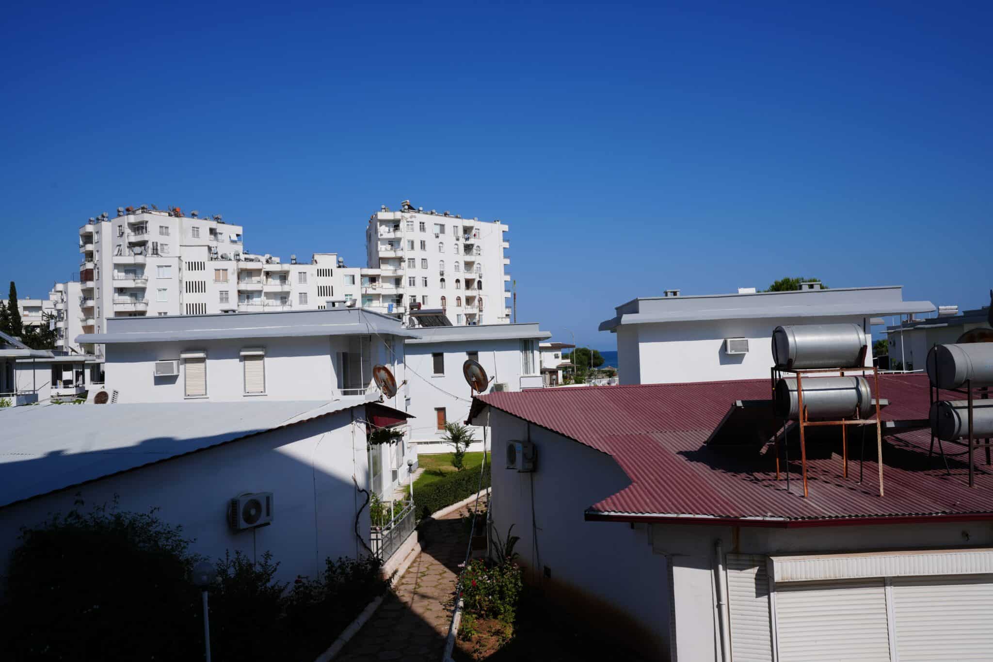 Mersin Erdemli Tömük Tatil Sitesi Ön Blok Satılık 2+1 Köşe Daire