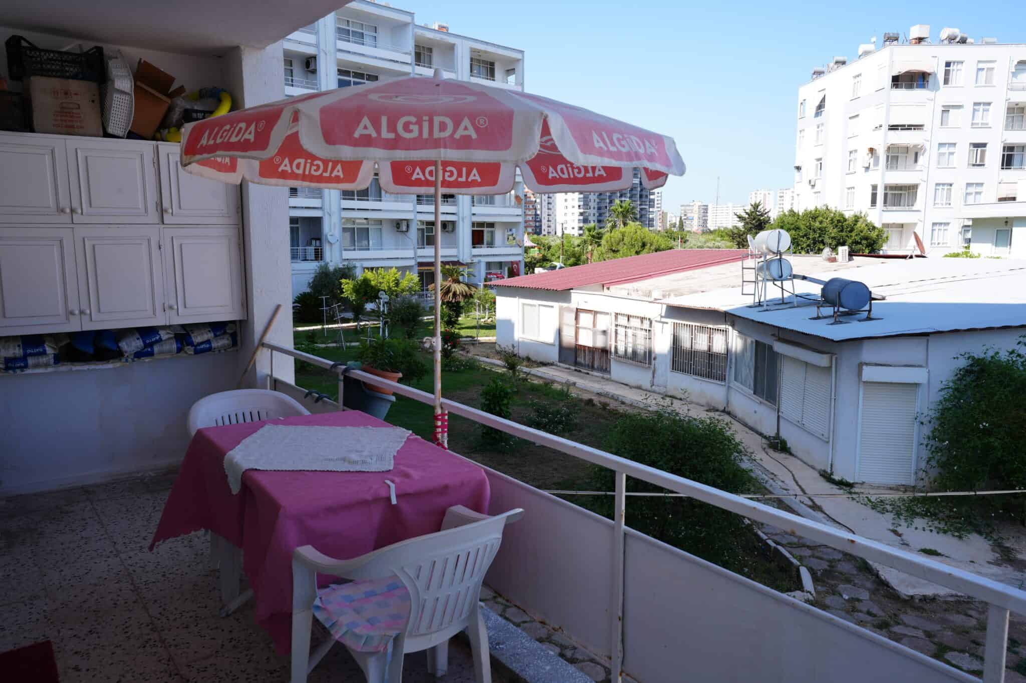 Mersin Erdemli Tömük Tatil Sitesi Ön Blok Satılık 2+1 Köşe Daire