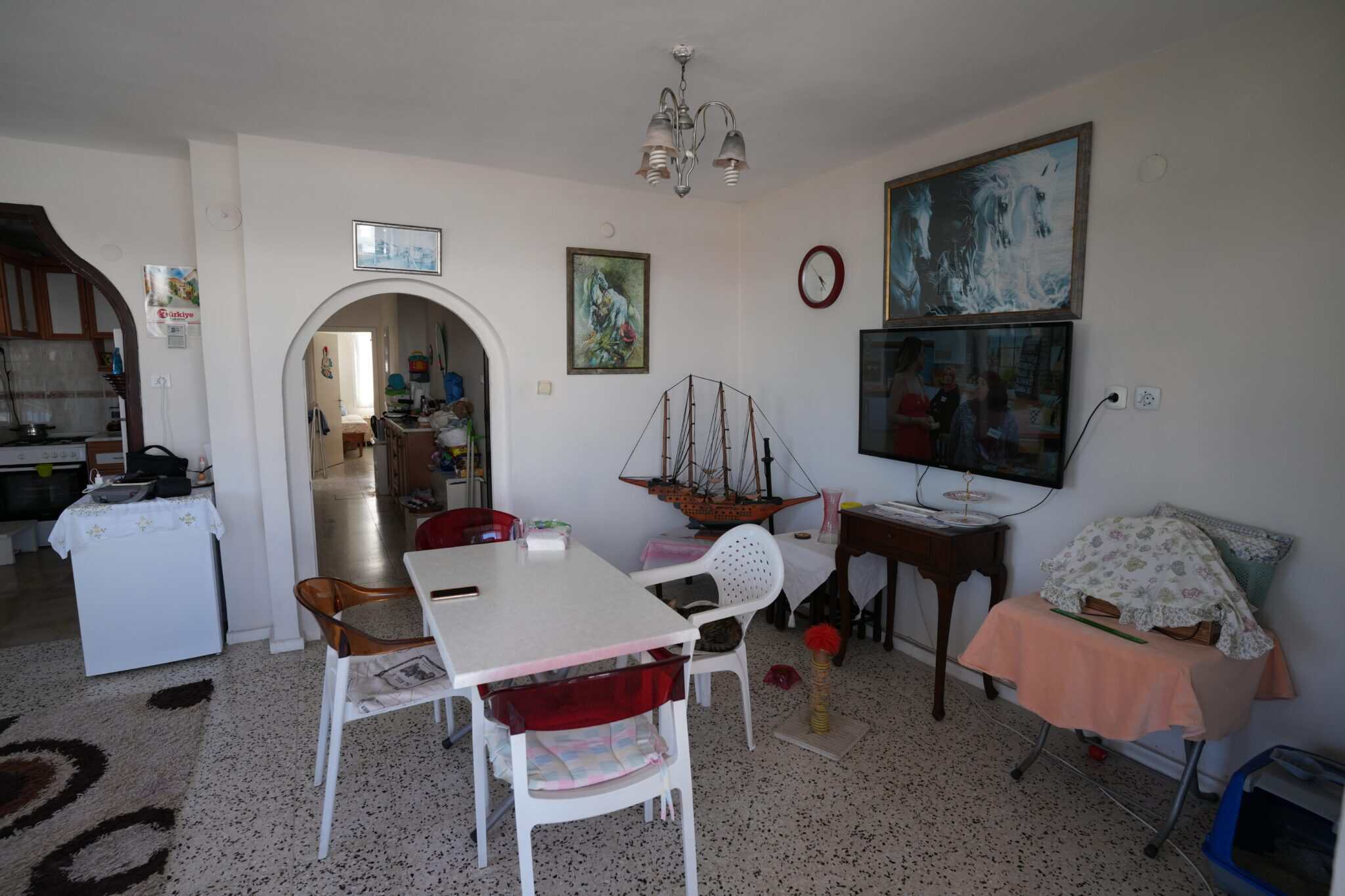 Mersin Erdemli Tömük Tatil Sitesi Ön Blok Satılık 2+1 Köşe Daire